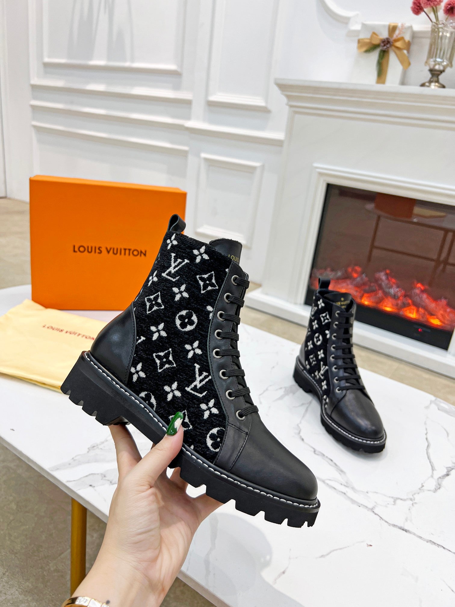 Luxury Shoes - LU-V - 1039