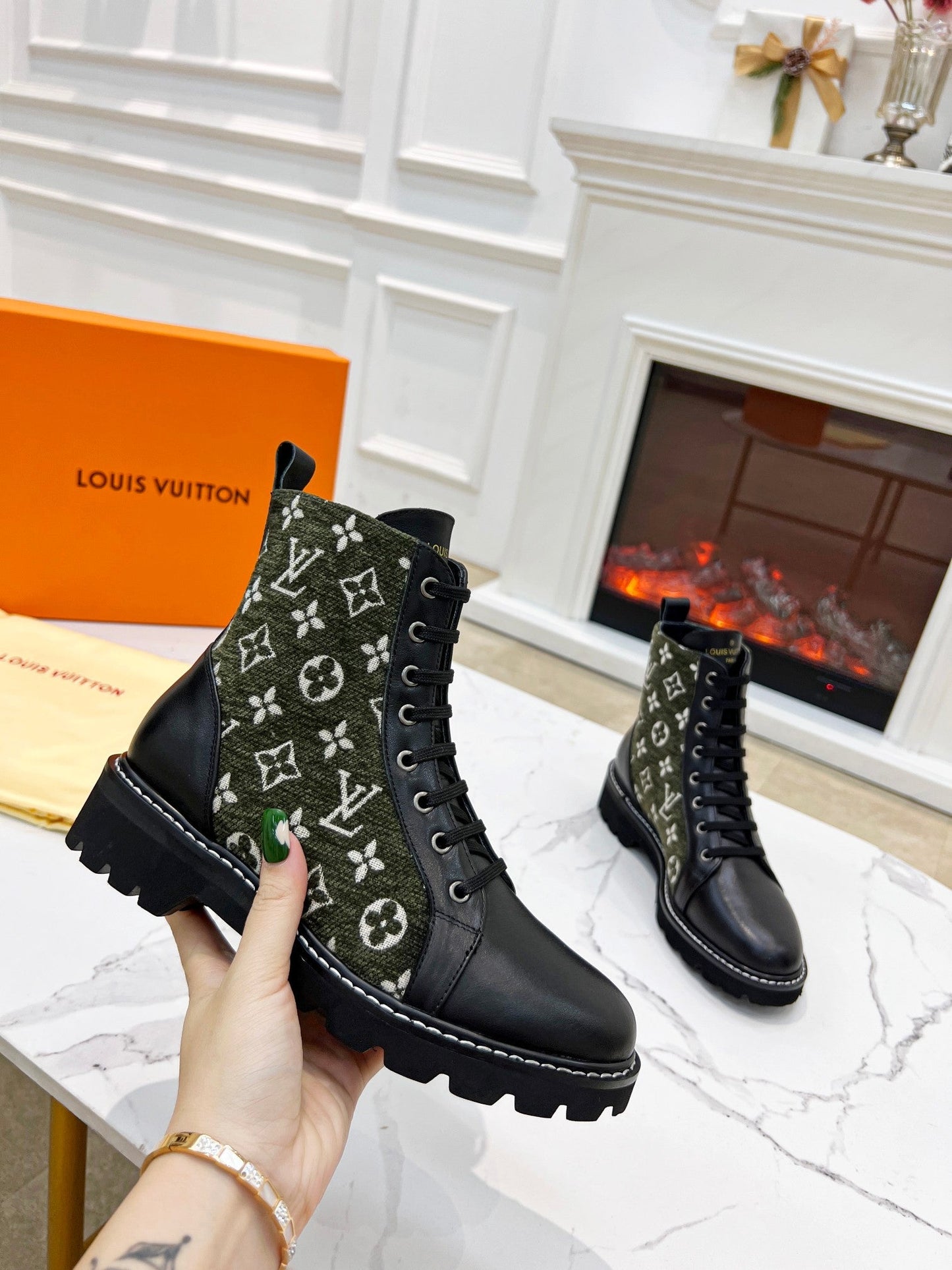 Luxury Shoes - LU-V - 1038