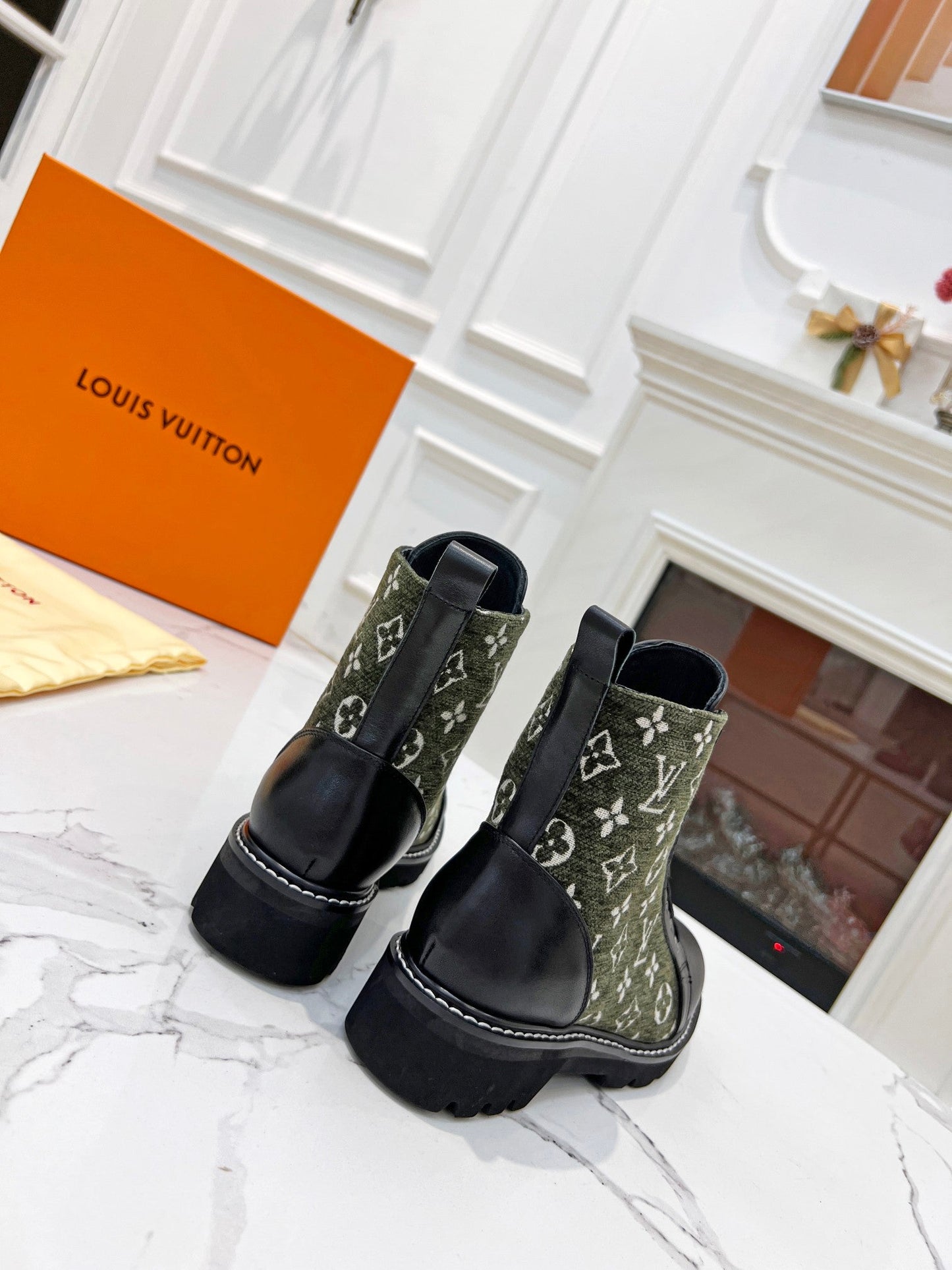 Luxury Shoes - LU-V - 1038