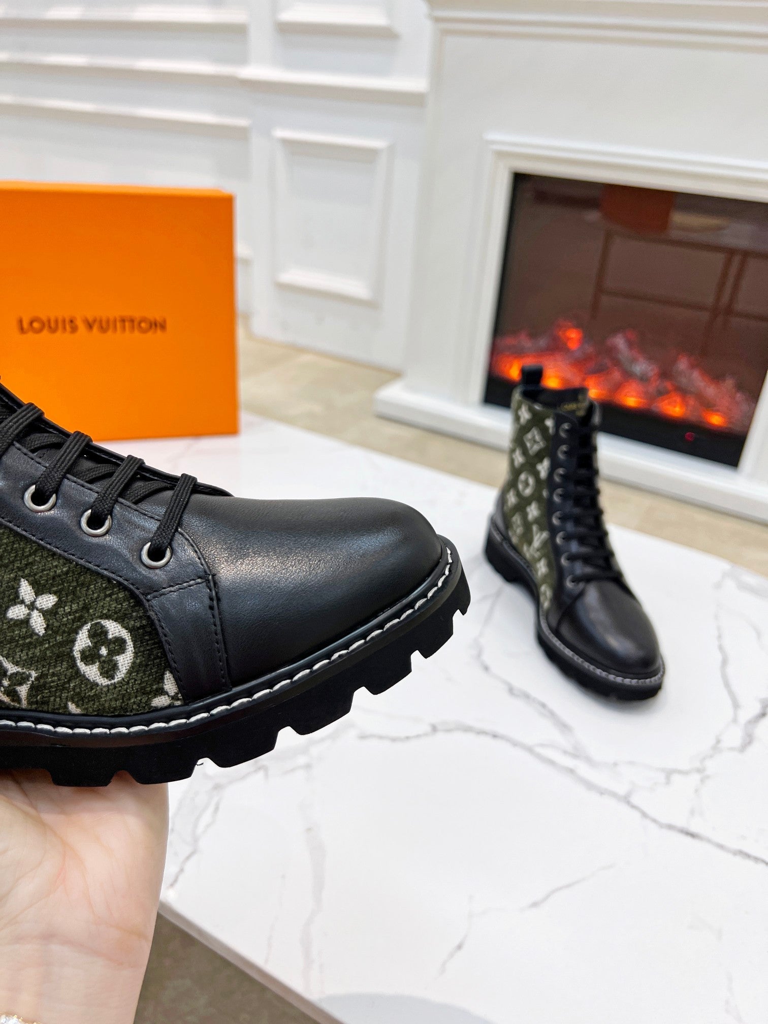 Luxury Shoes - LU-V - 1038