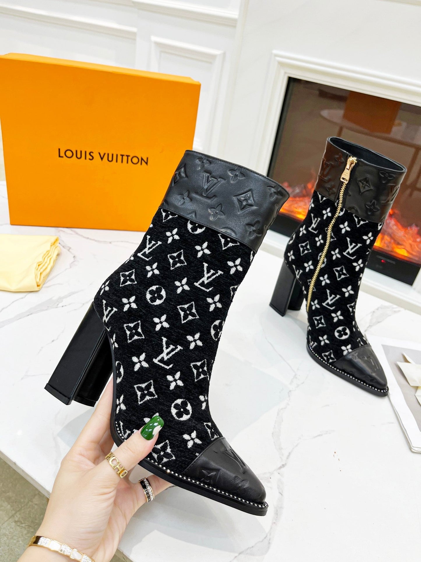 Luxury Shoes - LU-V - 1043