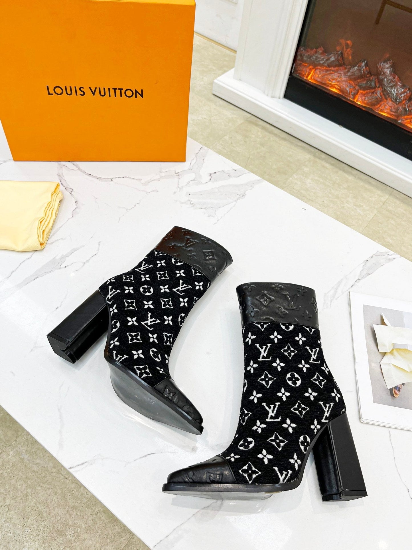 Luxury Shoes - LU-V - 1043