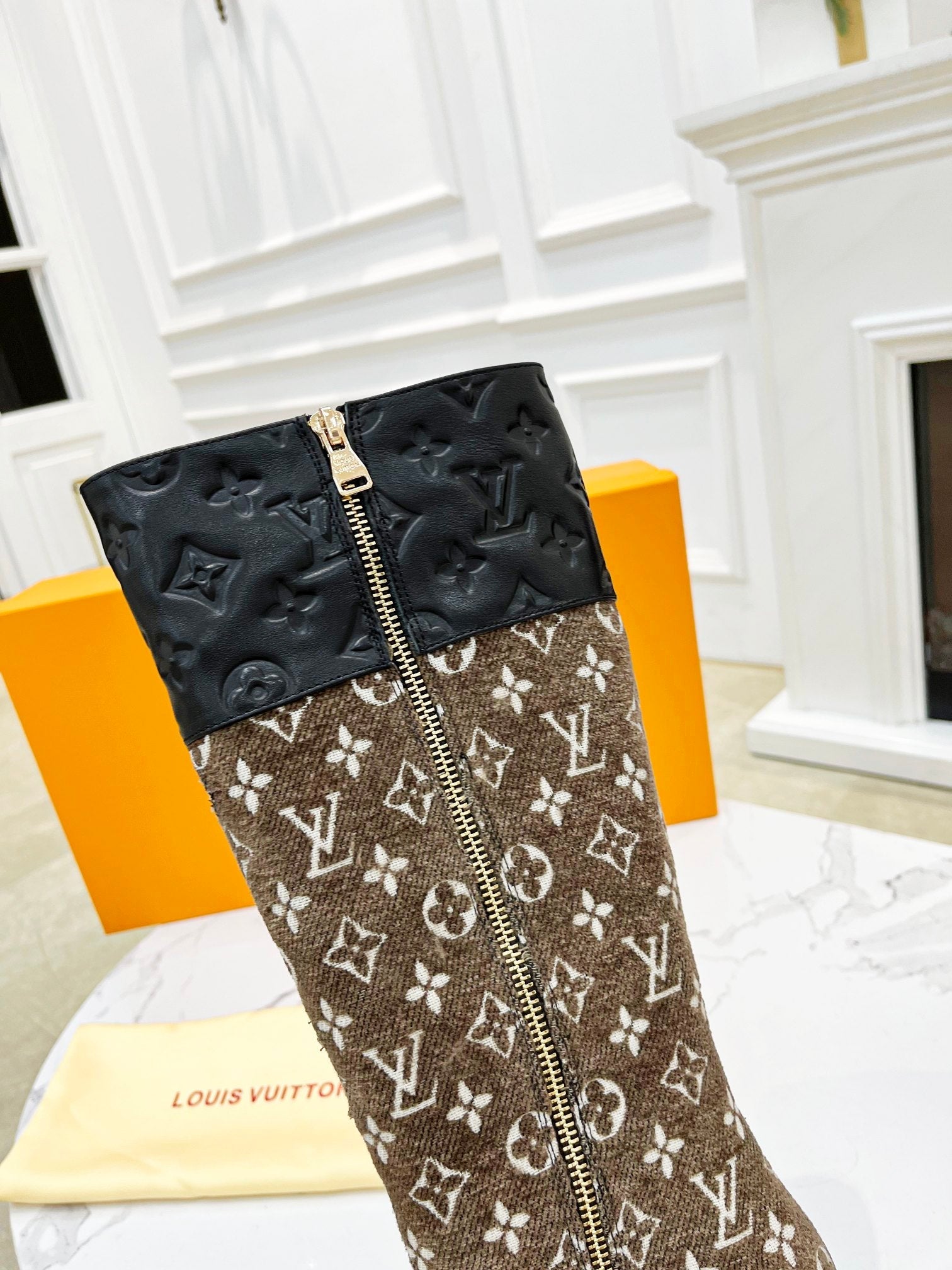 Luxury Shoes - LU-V - 1042