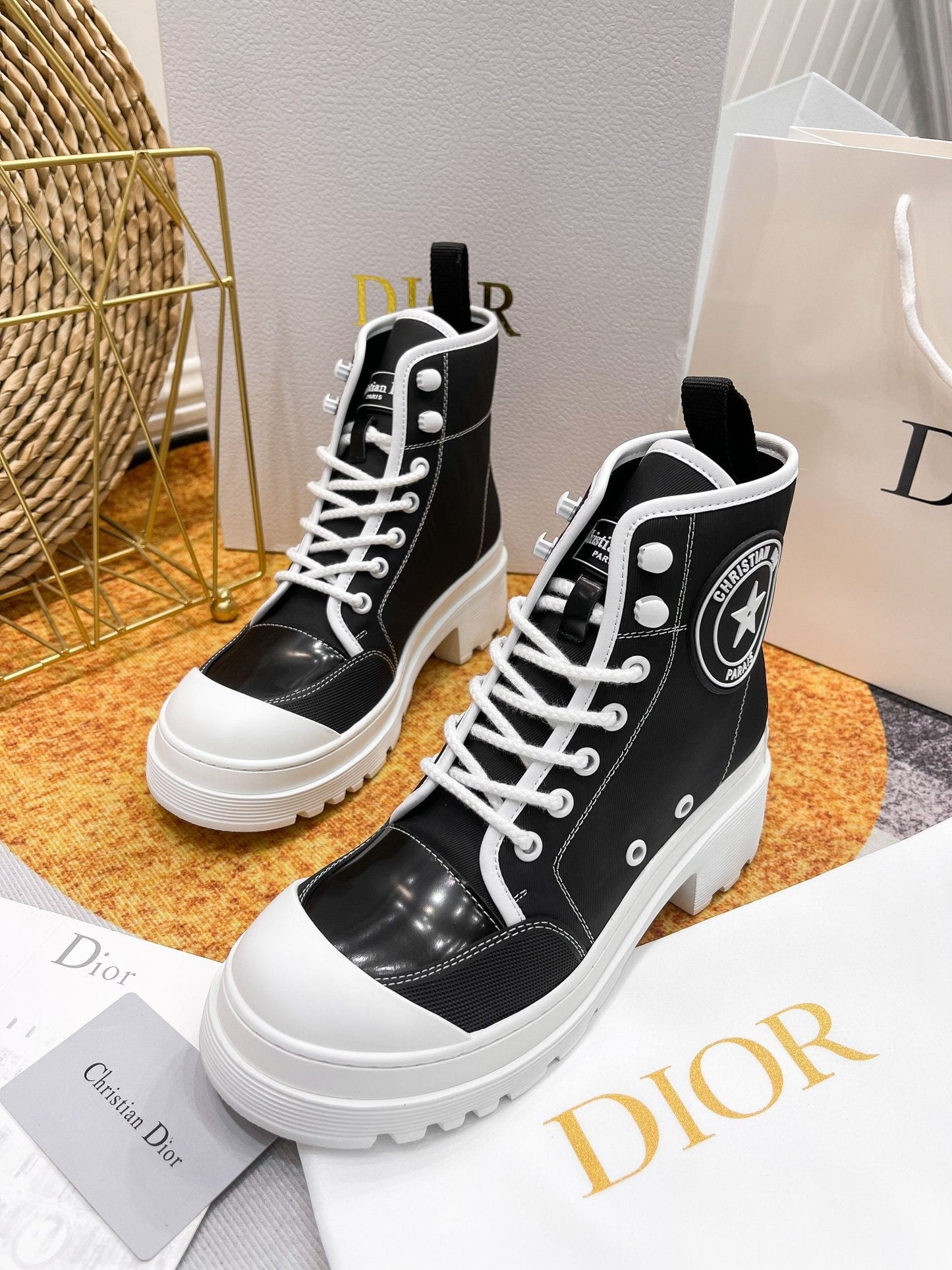 Luxury Shoes - DIR - 840