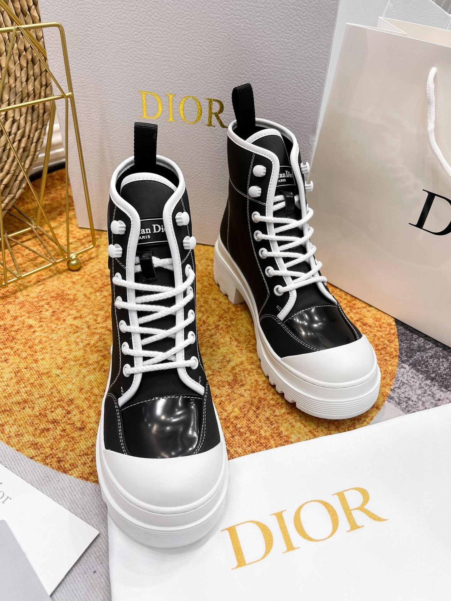 Luxury Shoes - DIR - 840