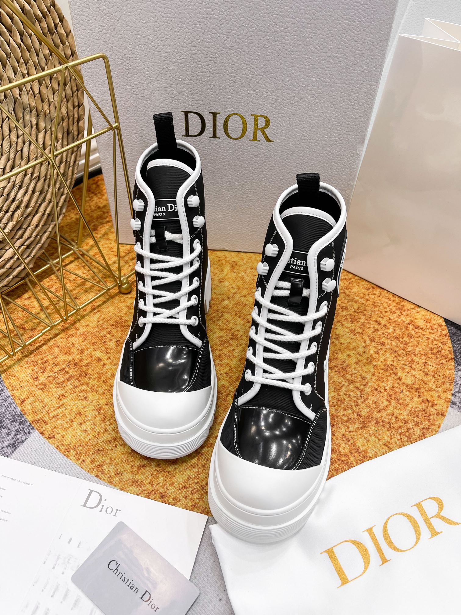 Luxury Shoes - DIR - 840