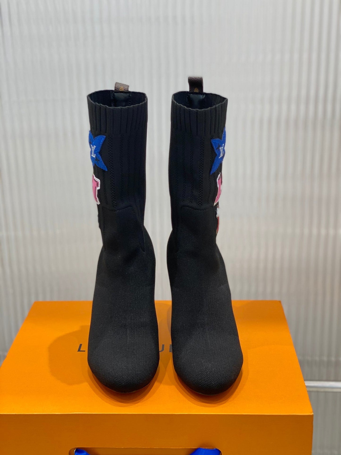 Luxury Shoes - LU-V - 1057