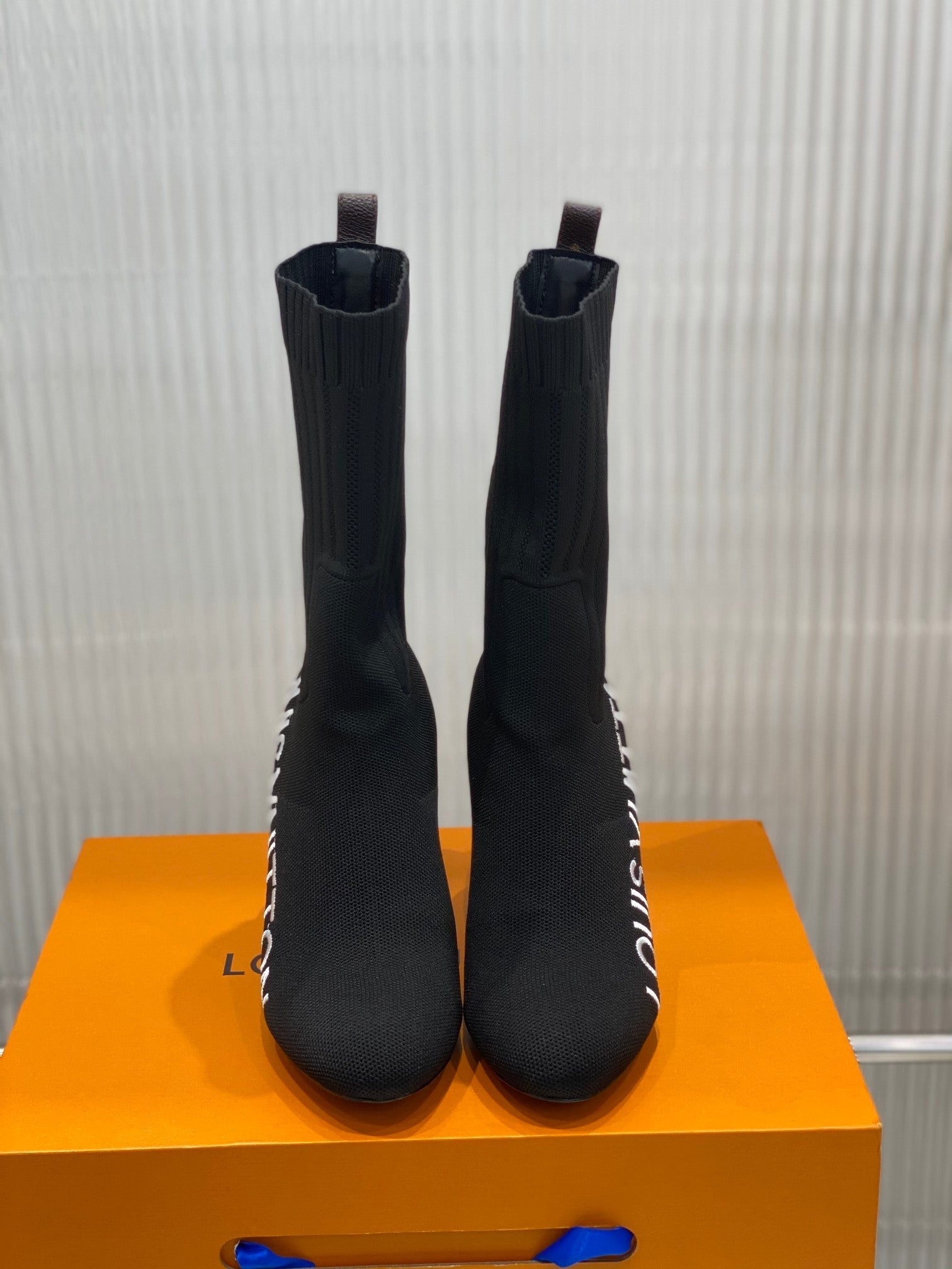 Luxury Shoes - LU-V - 1059