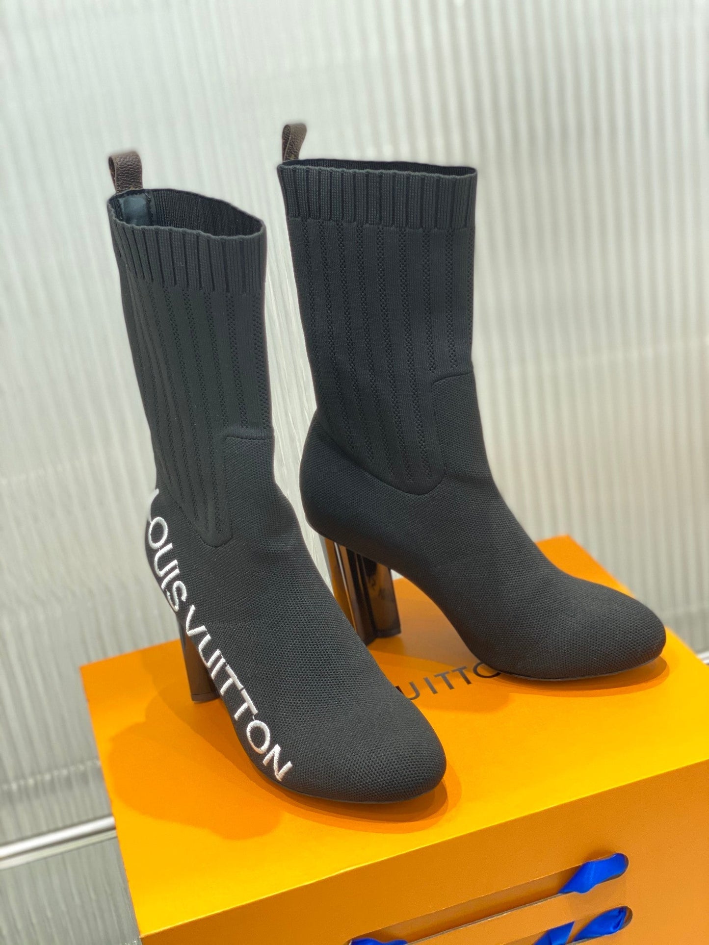 Luxury Shoes - LU-V - 1059