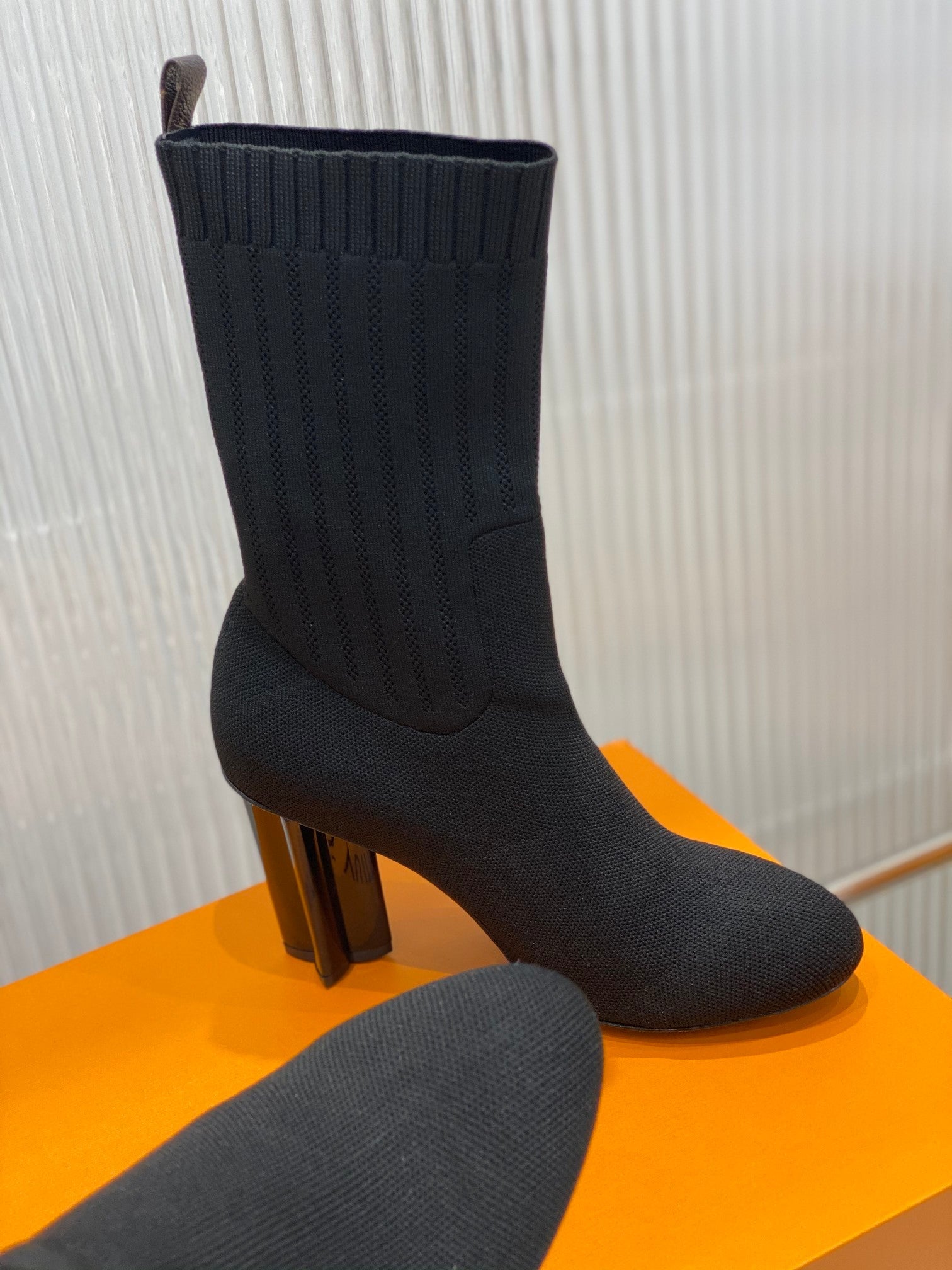 Luxury Shoes - LU-V - 1059