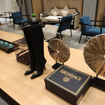 Luxury Shoes - FED - 450