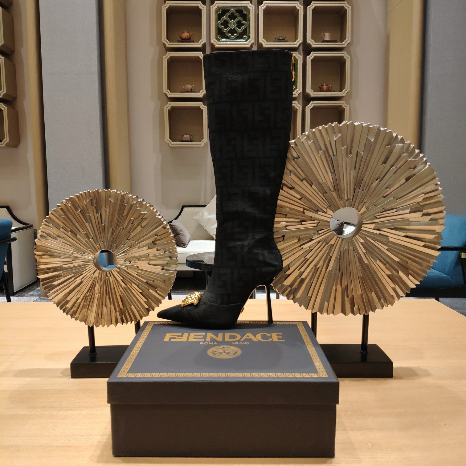 Luxury Shoes - FED - 450