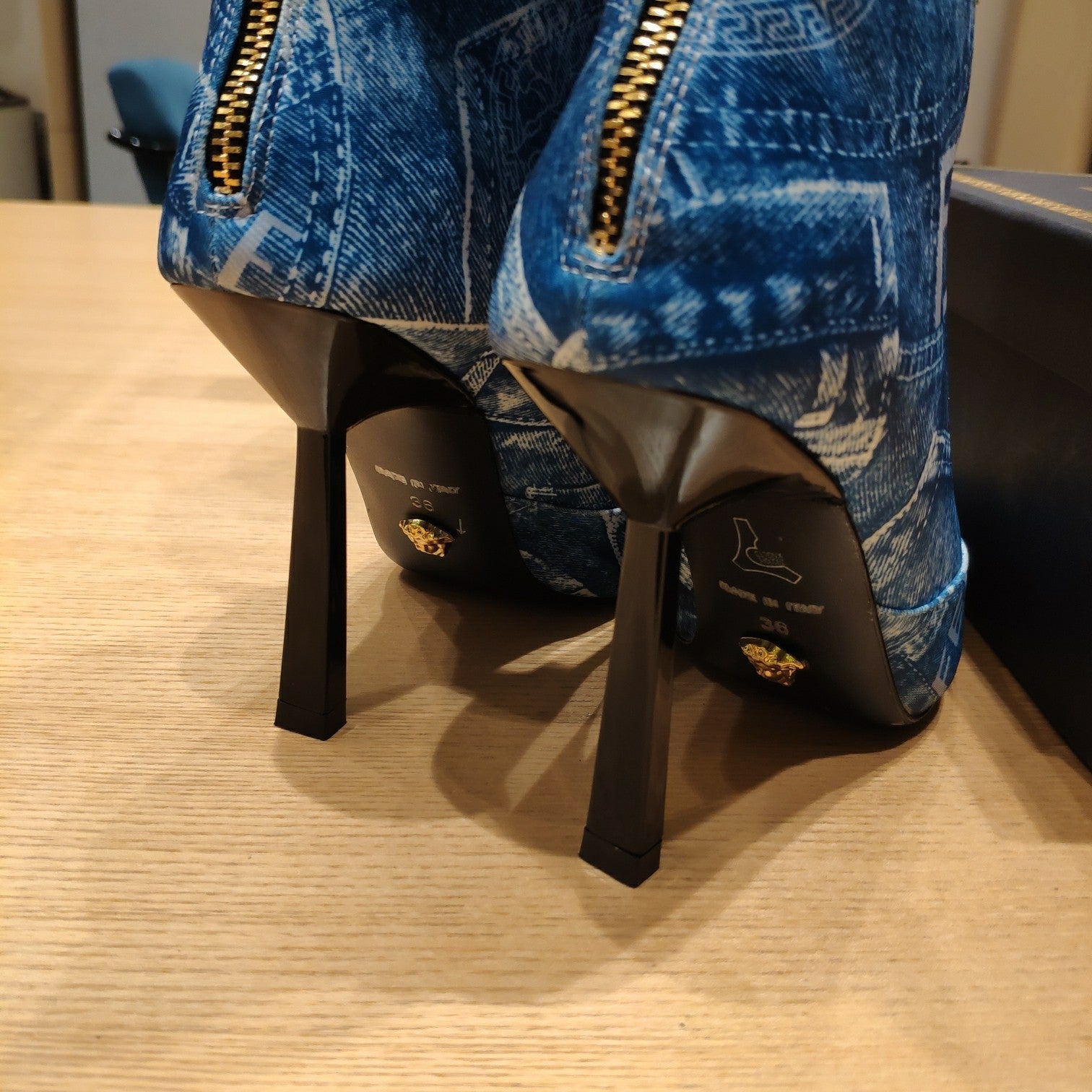 Luxury Shoes - FED - 448