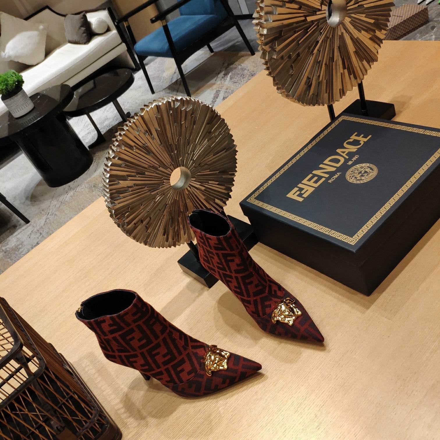 Luxury Shoes - FED - 446