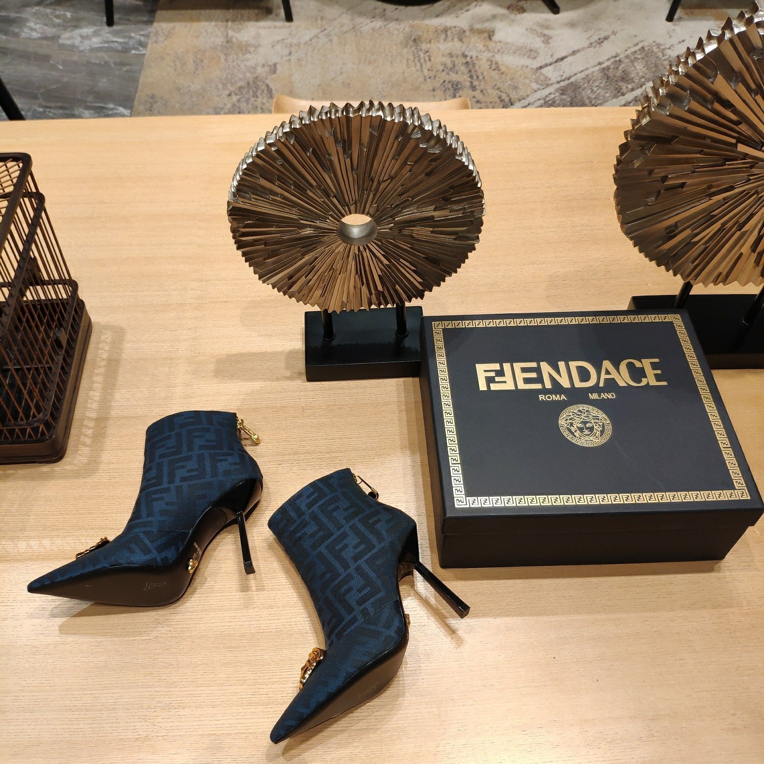 Luxury Shoes - FED - 445