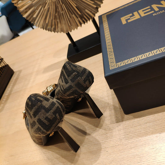 Luxury Shoes - FED - 441