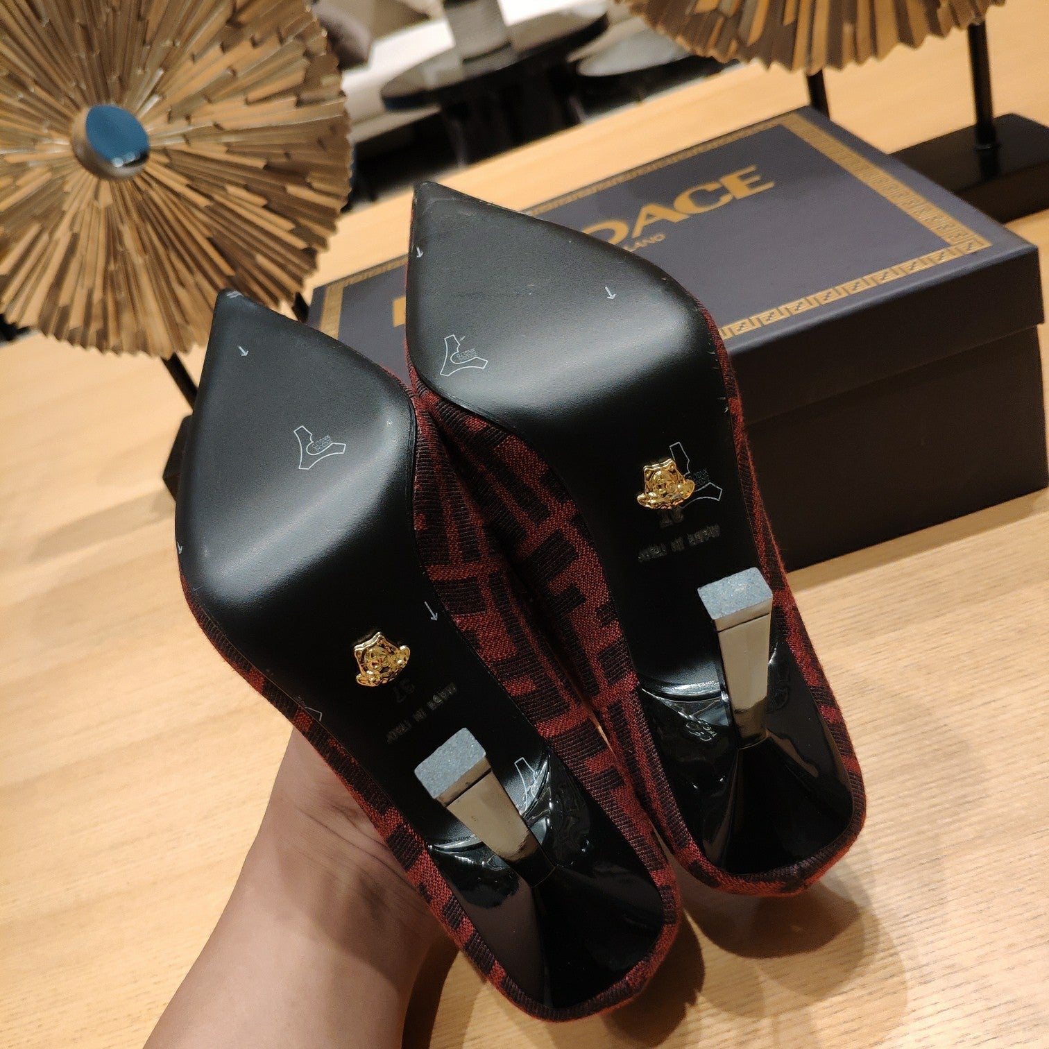 Luxury Shoes - FED - 442