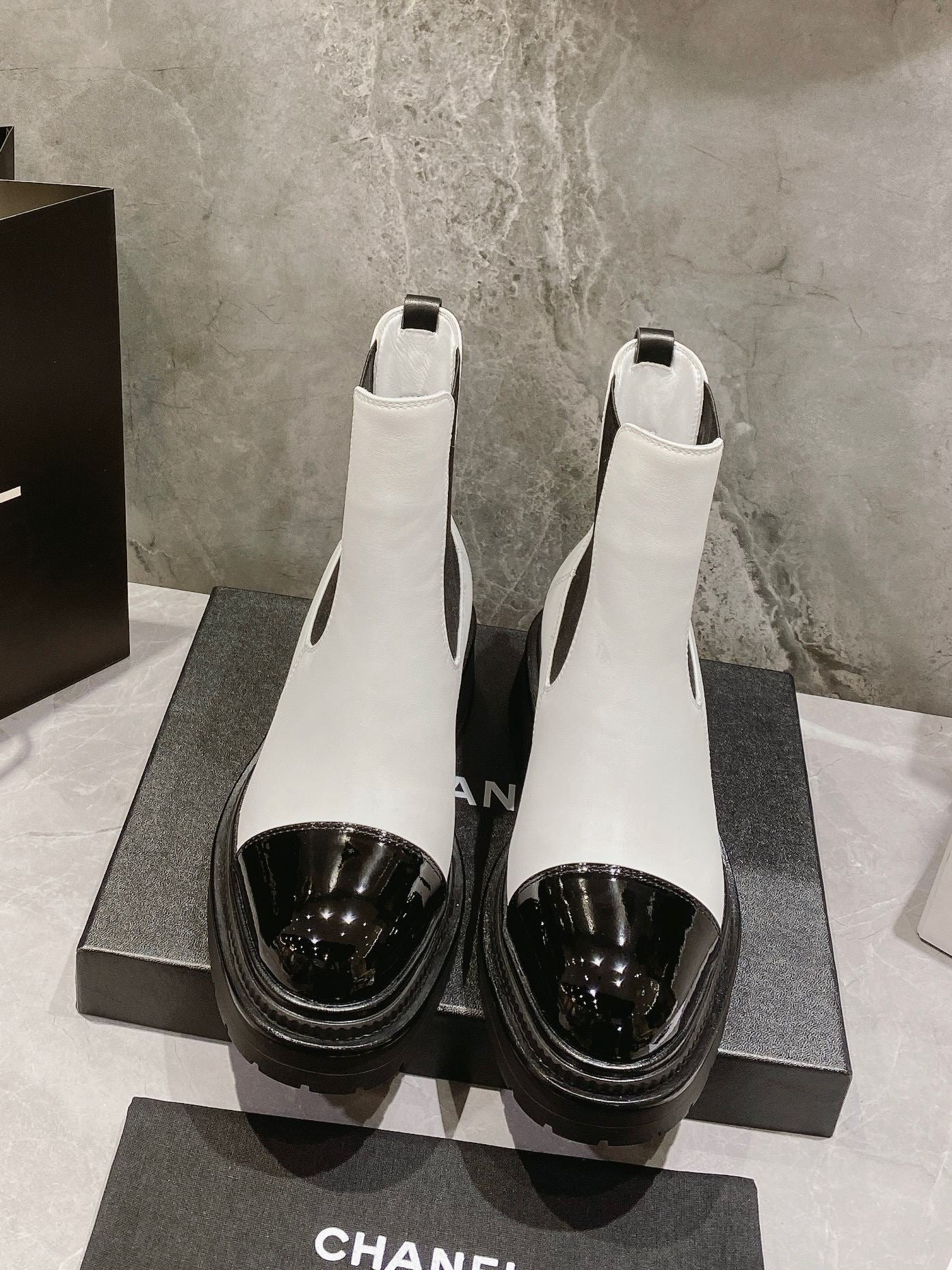 Luxury Shoes Sandals - CHL - 1482