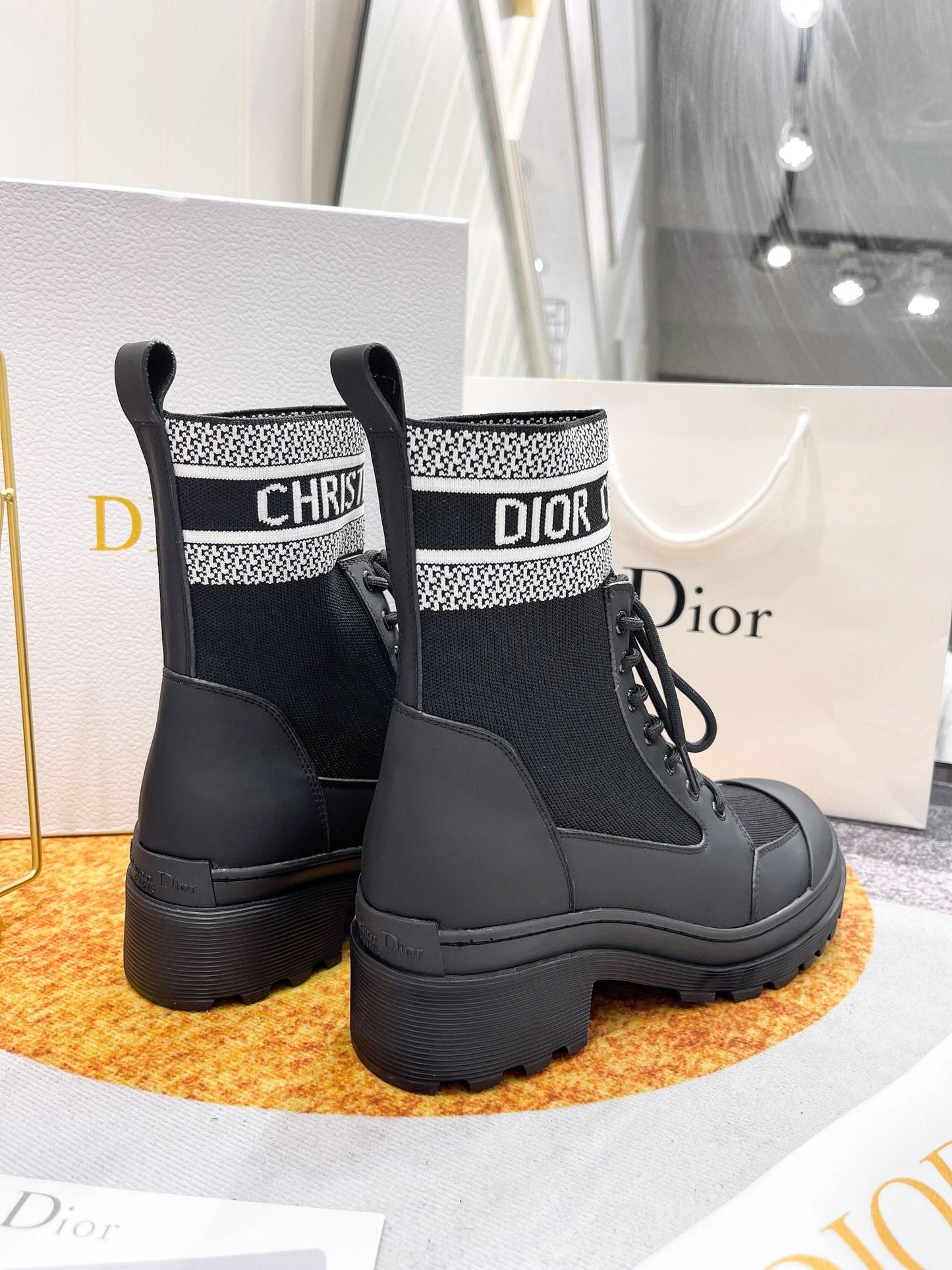 Luxury Shoes - DIR - 960