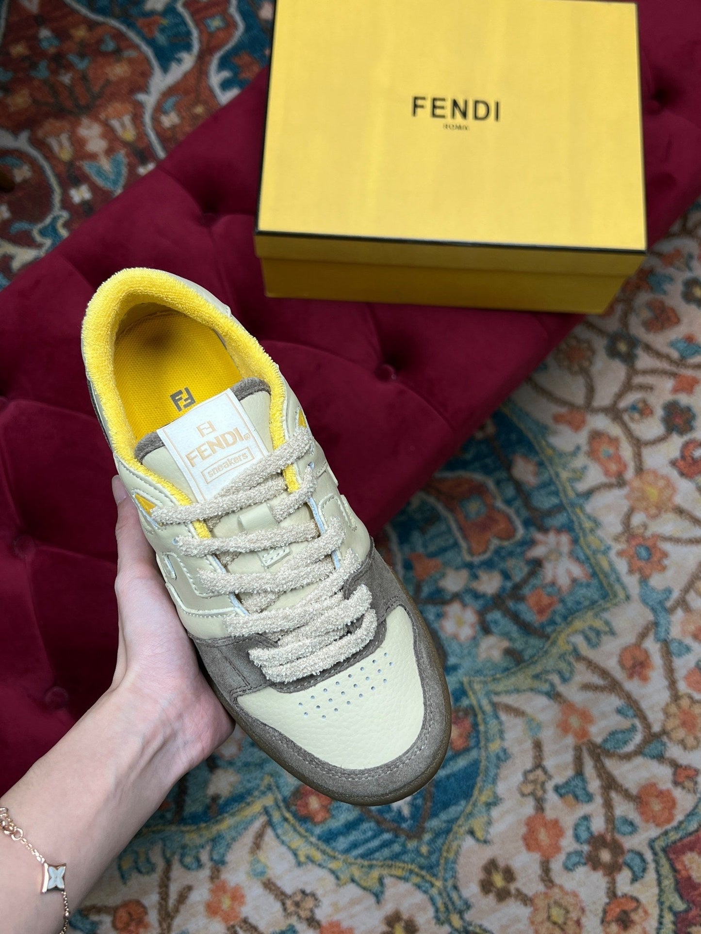 Luxury Shoes - FED - 428