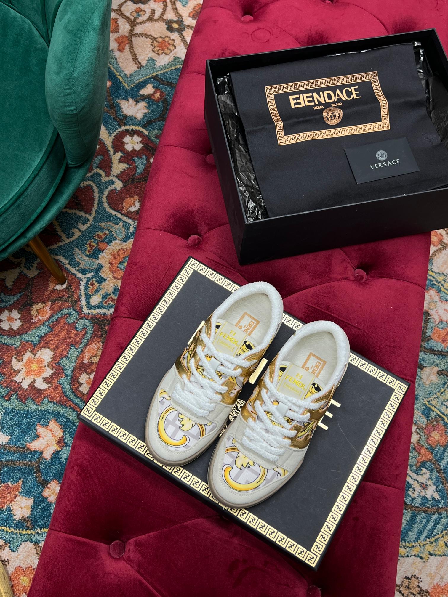 Luxury Shoes - FED - 435