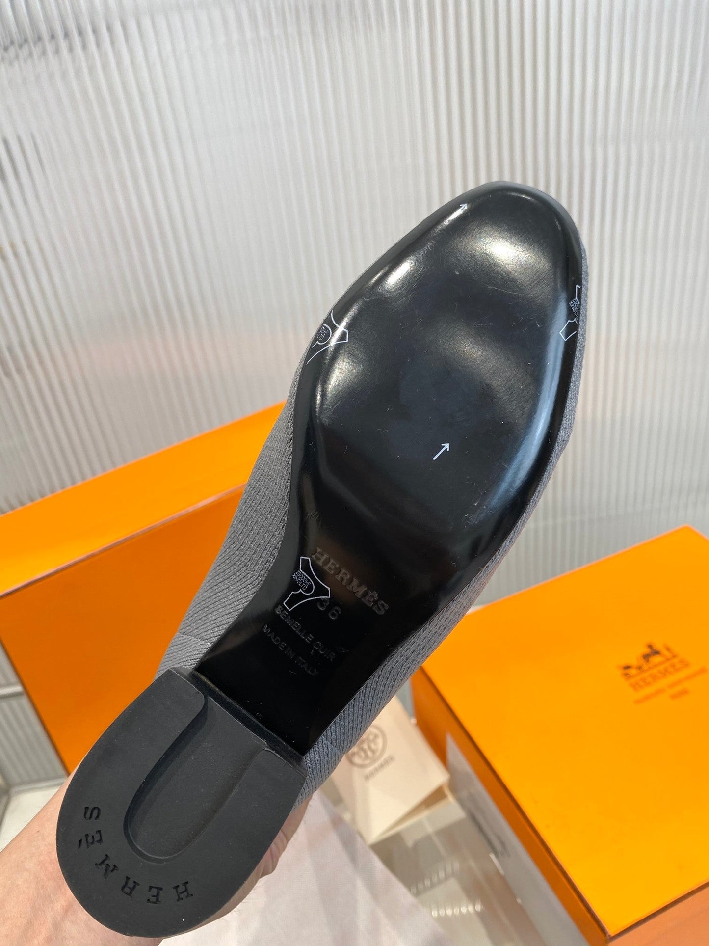 Luxury Shoes - HMS - 611