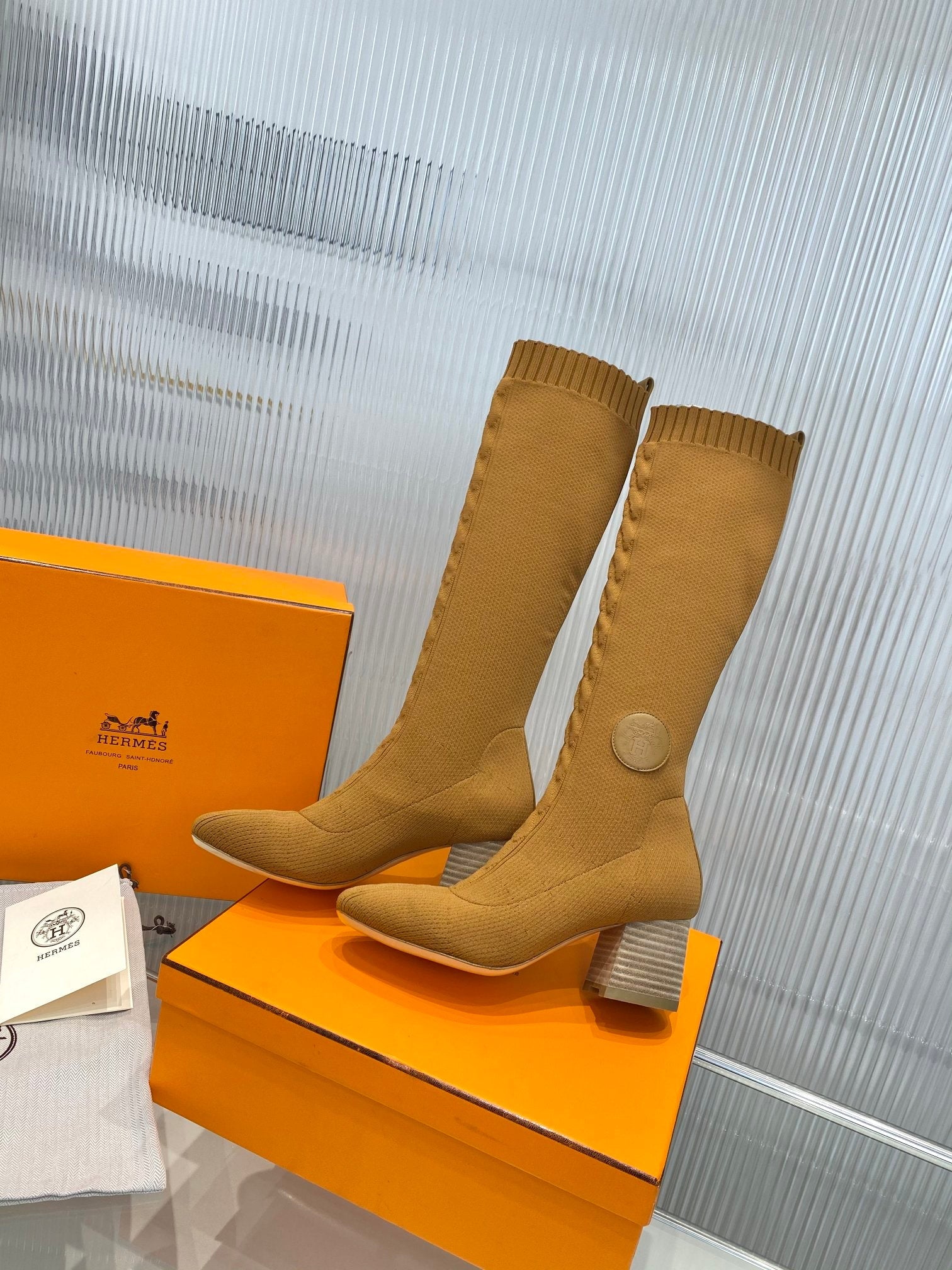 Luxury Shoes - HMS - 609