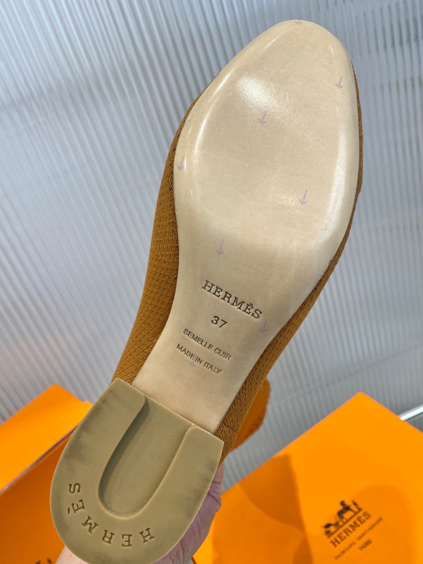 Luxury Shoes - HMS - 609