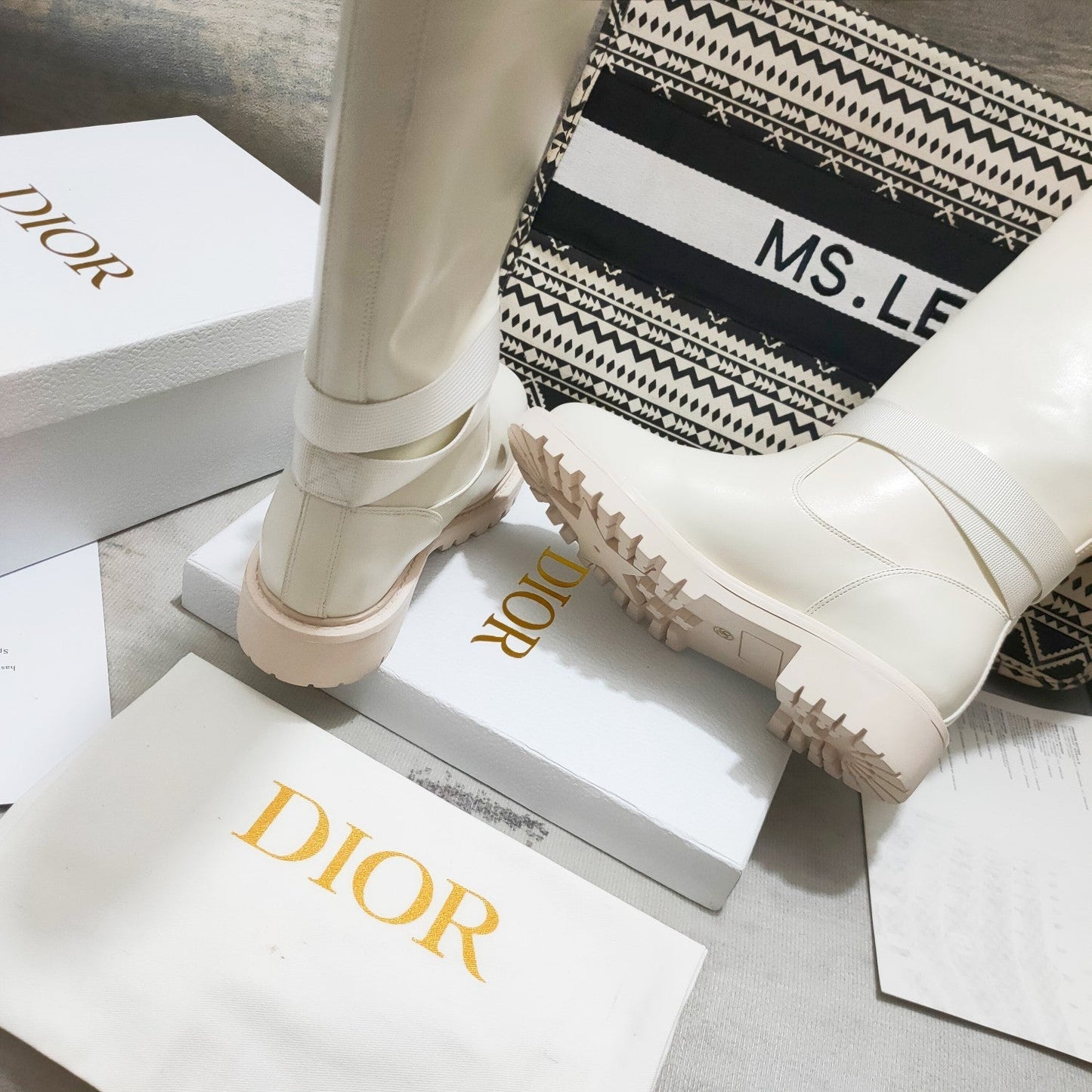 Luxury Shoes - DIR - 899