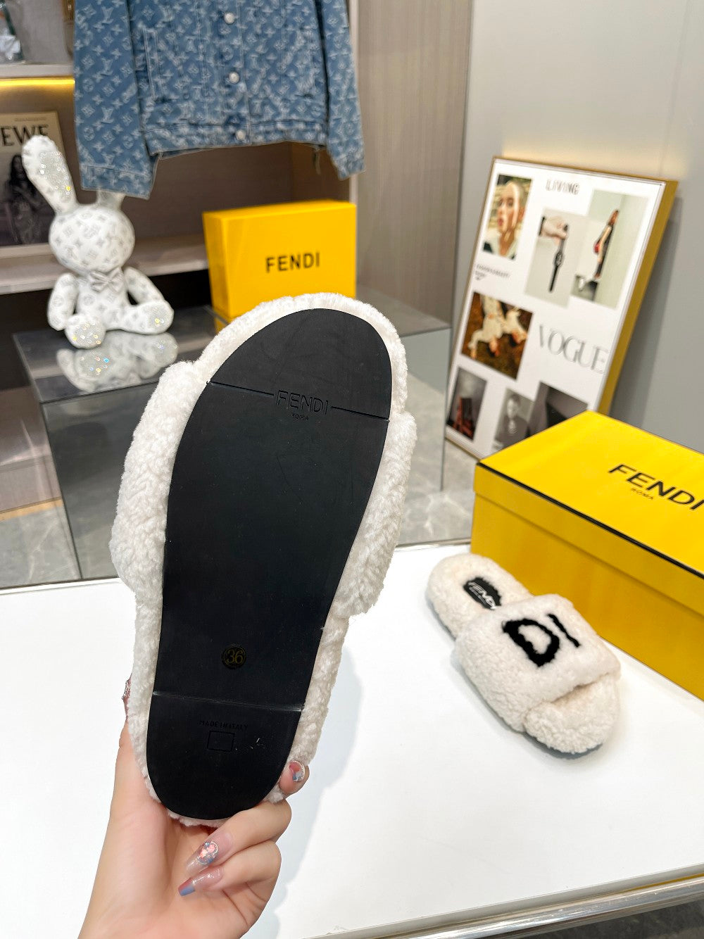 Luxury Shoes - FED - 372