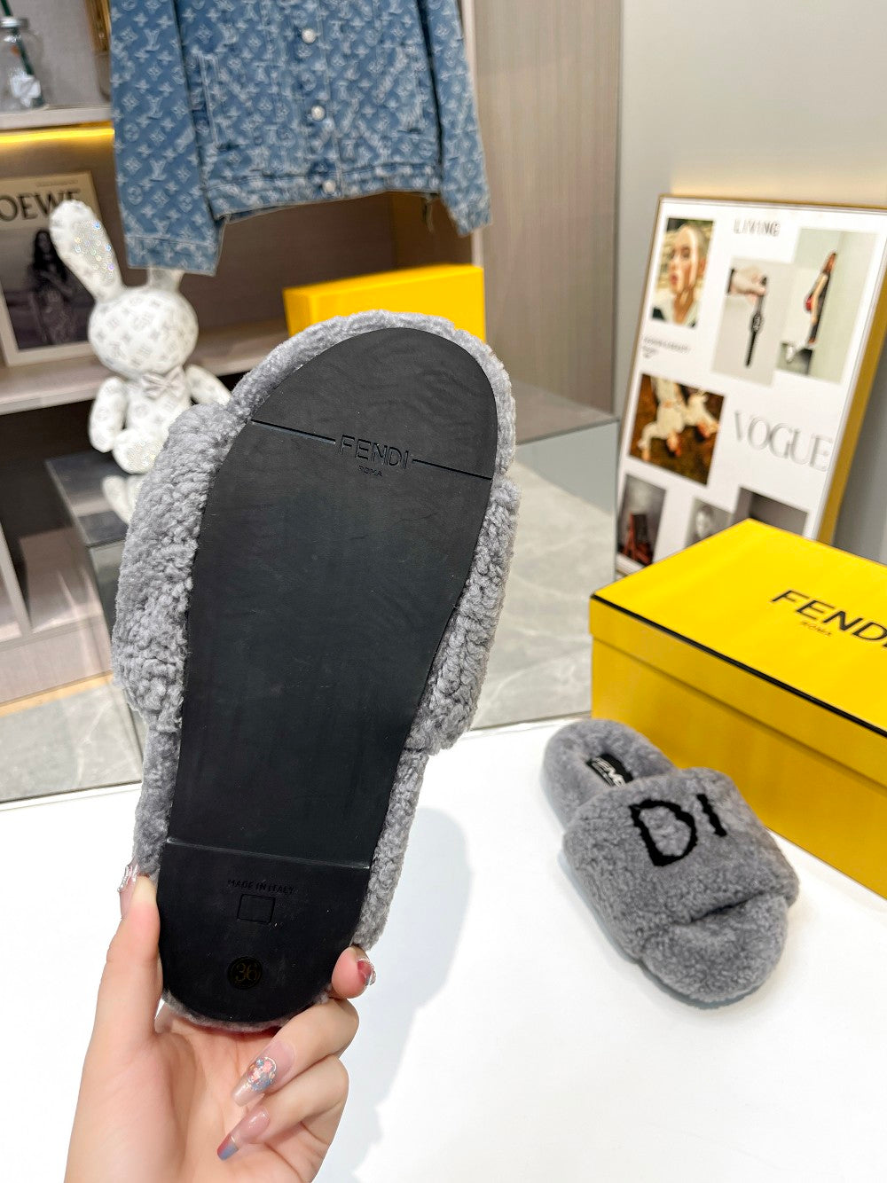 Luxury Shoes - FED - 373