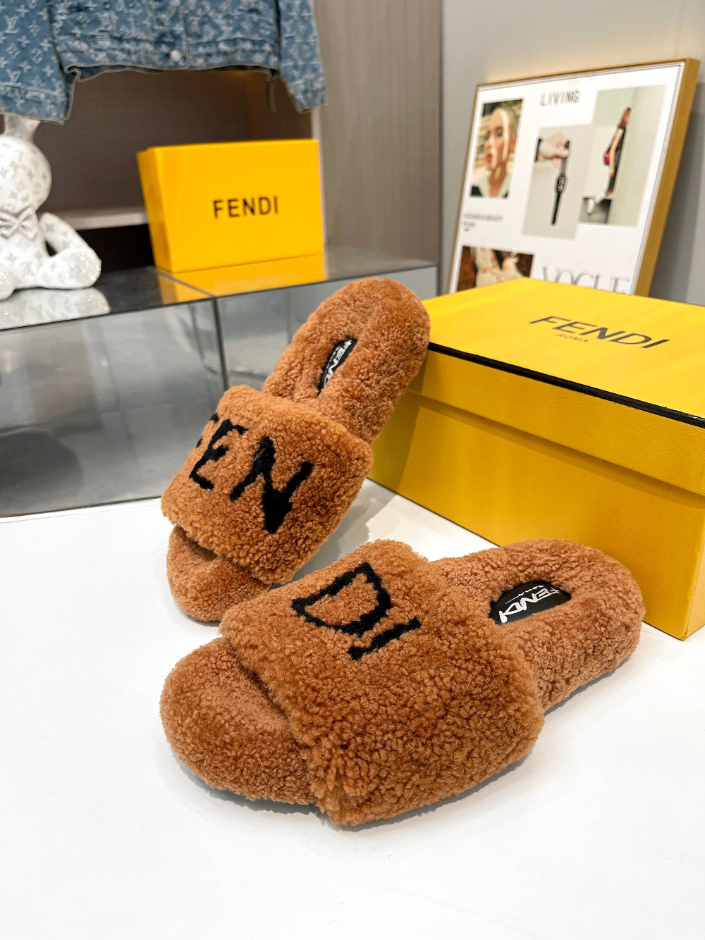 Luxury Shoes - FED - 374