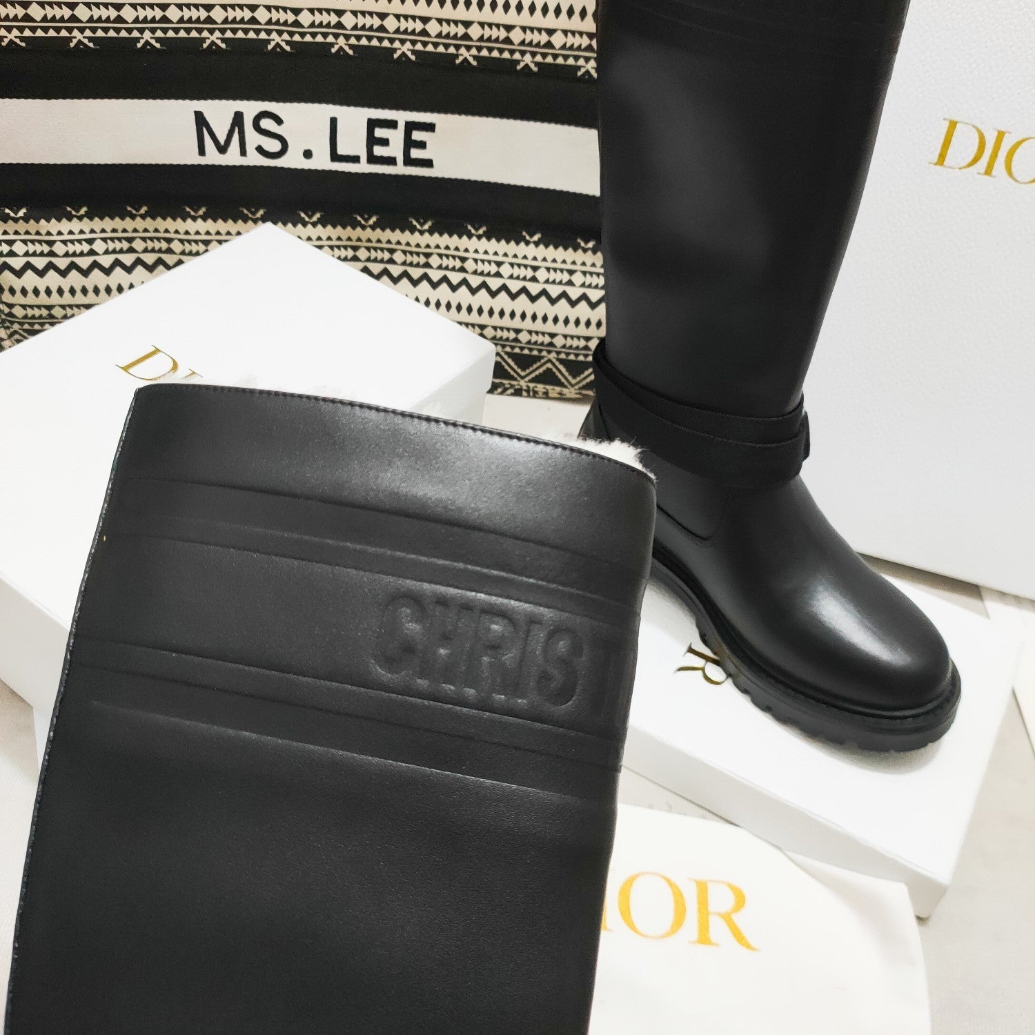 Luxury Shoes - DIR - 900