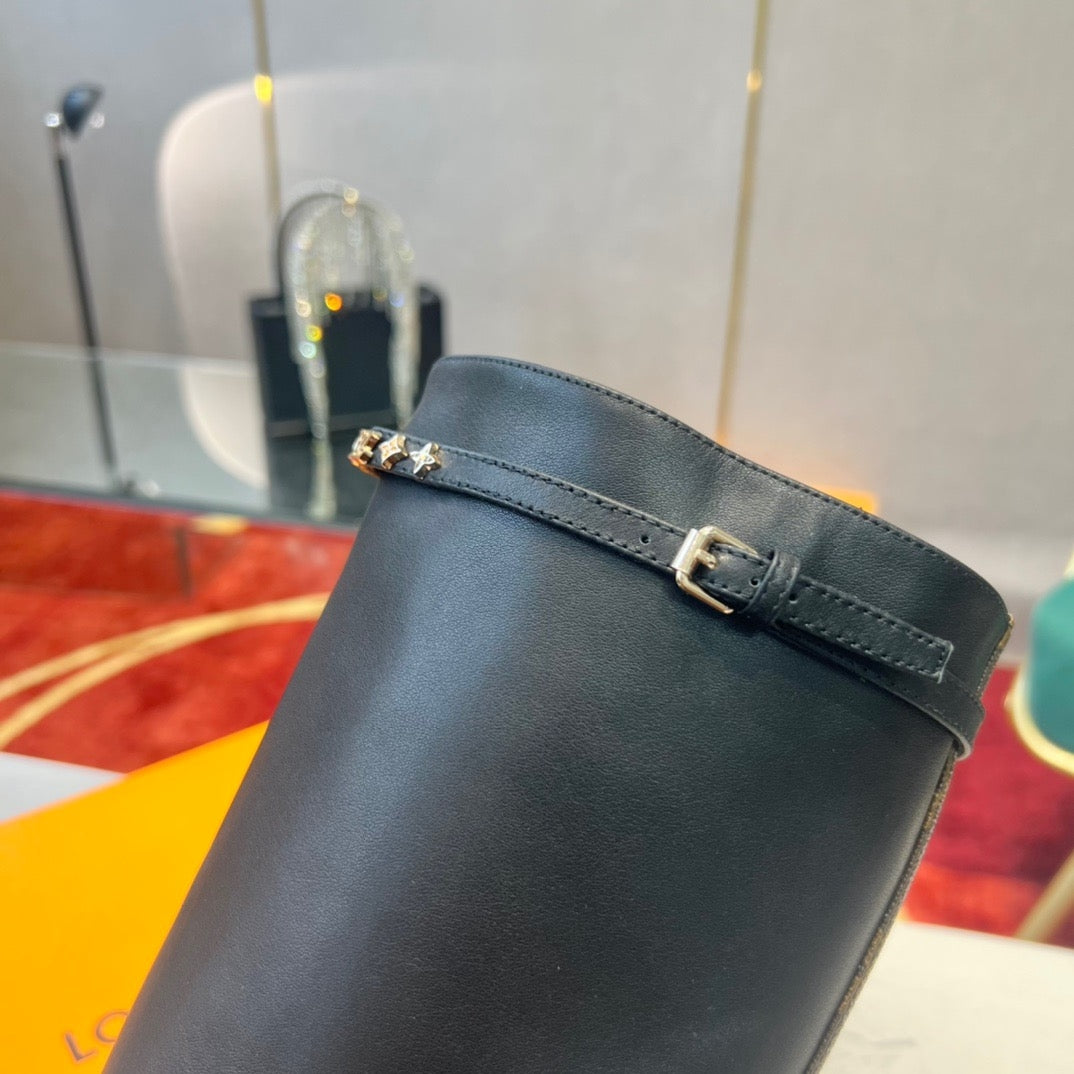 Luxury Shoes - LU-V - 499