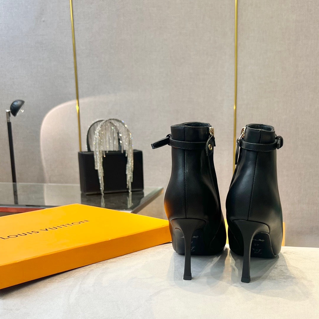 Luxury Shoes - LU-V - 514