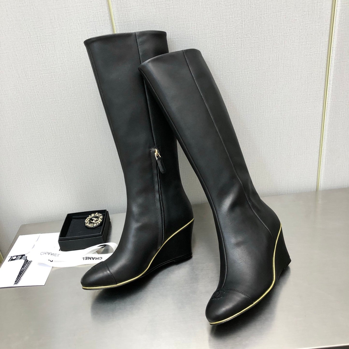 Luxury Shoes - DIR - 808