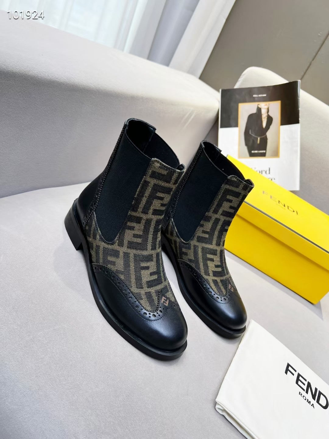 Luxury Shoes - FED - 315