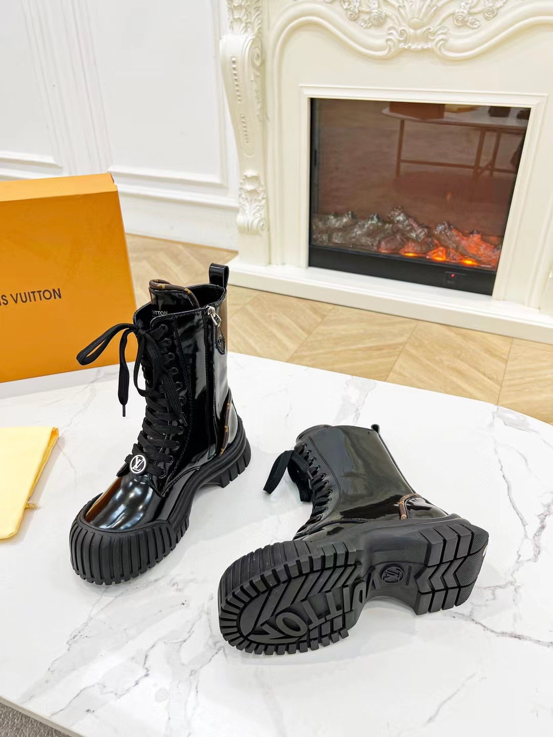 Luxury Shoes - LU-V - 463