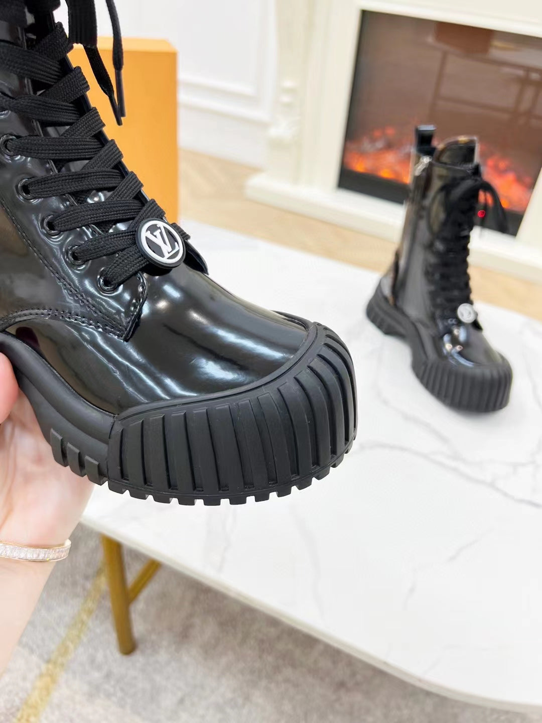 Luxury Shoes - LU-V - 463