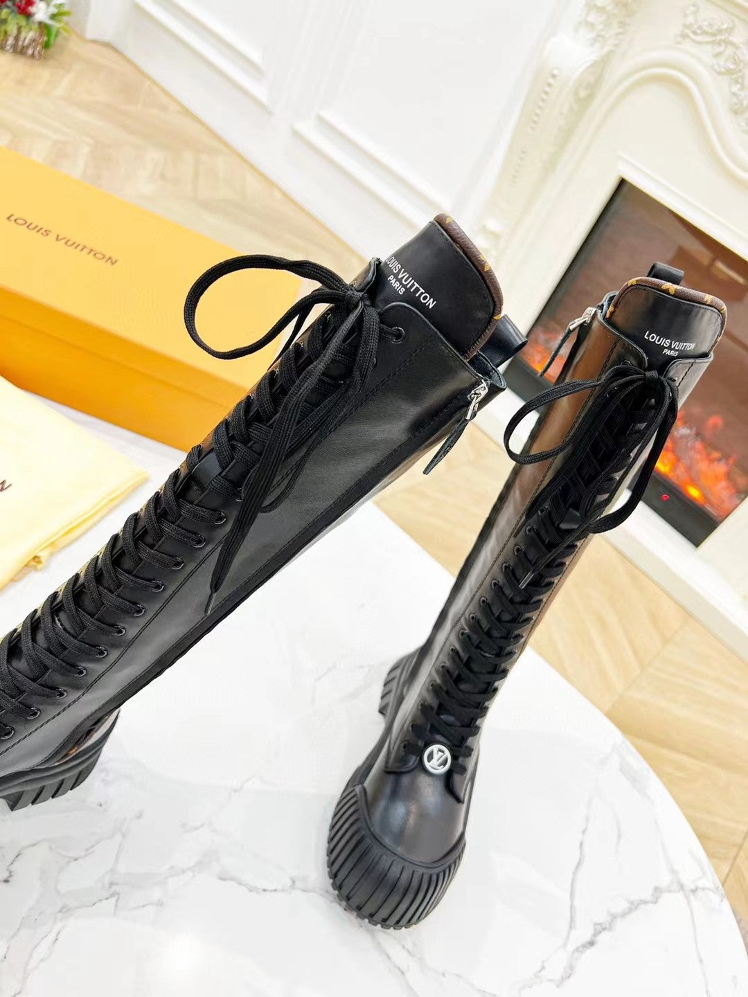 Luxury Shoes - LU-V - 483