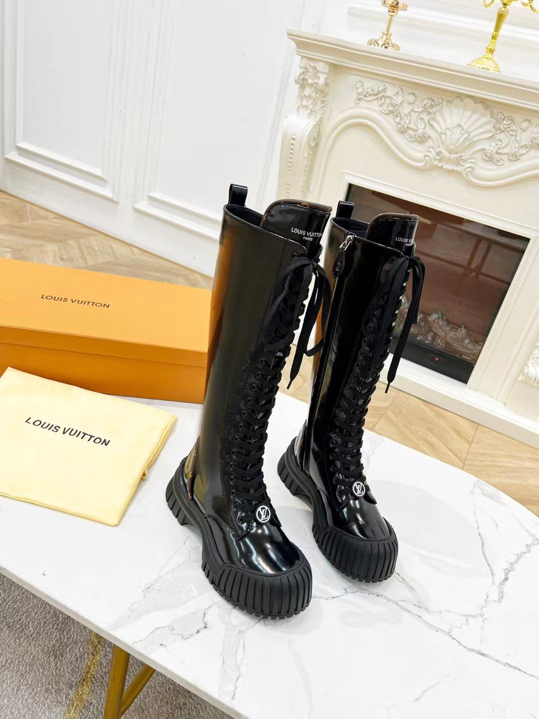 Luxury Shoes - LU-V - 462