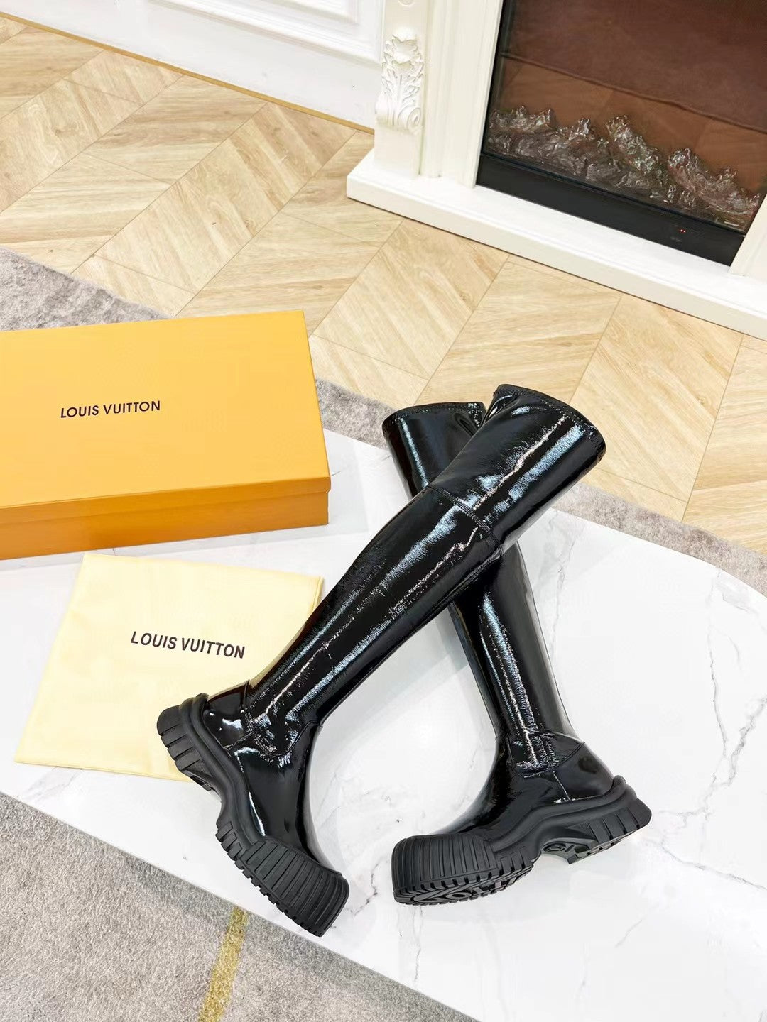 Luxury Shoes - LU-V - 495