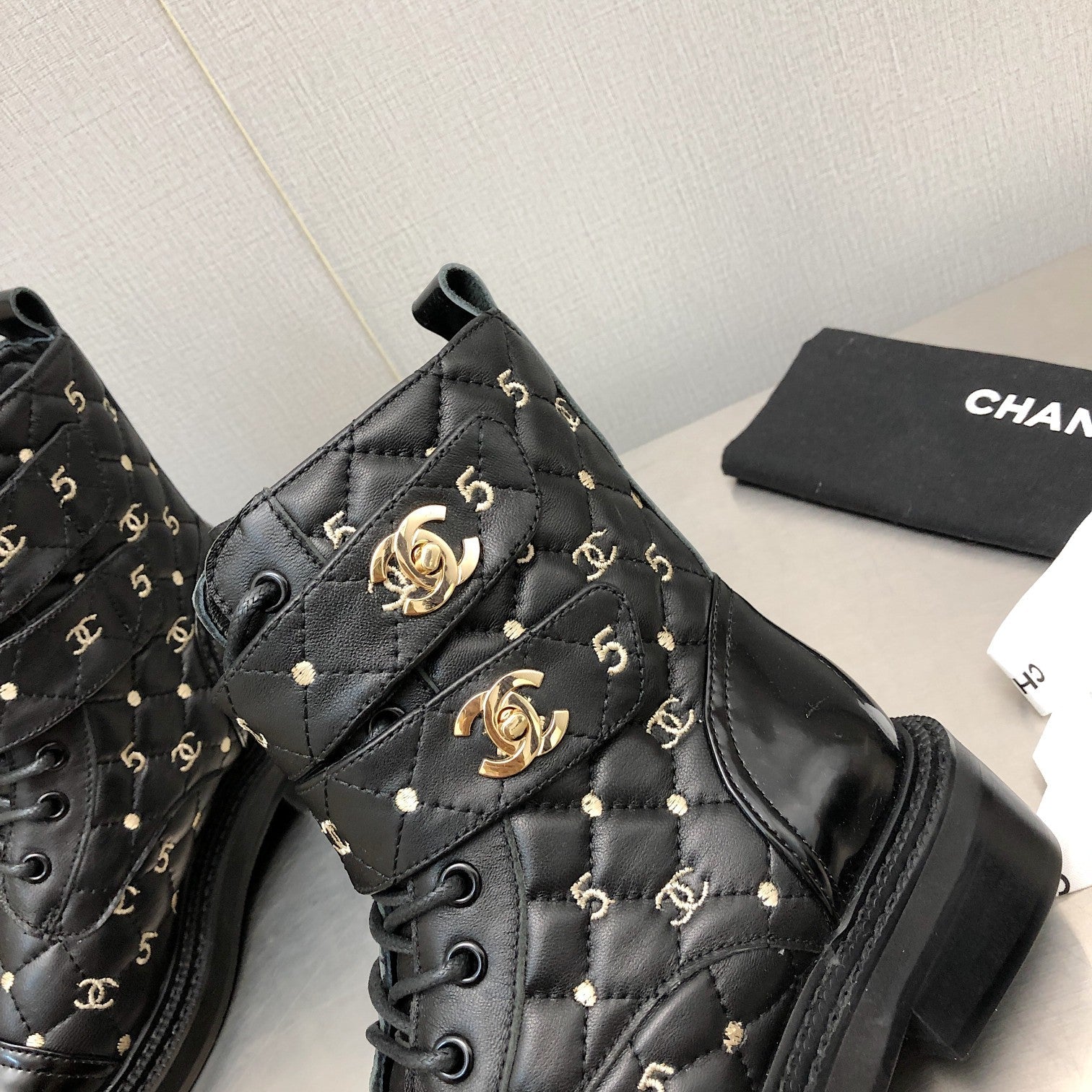 Luxury Shoes Sandals - CHL - 1271