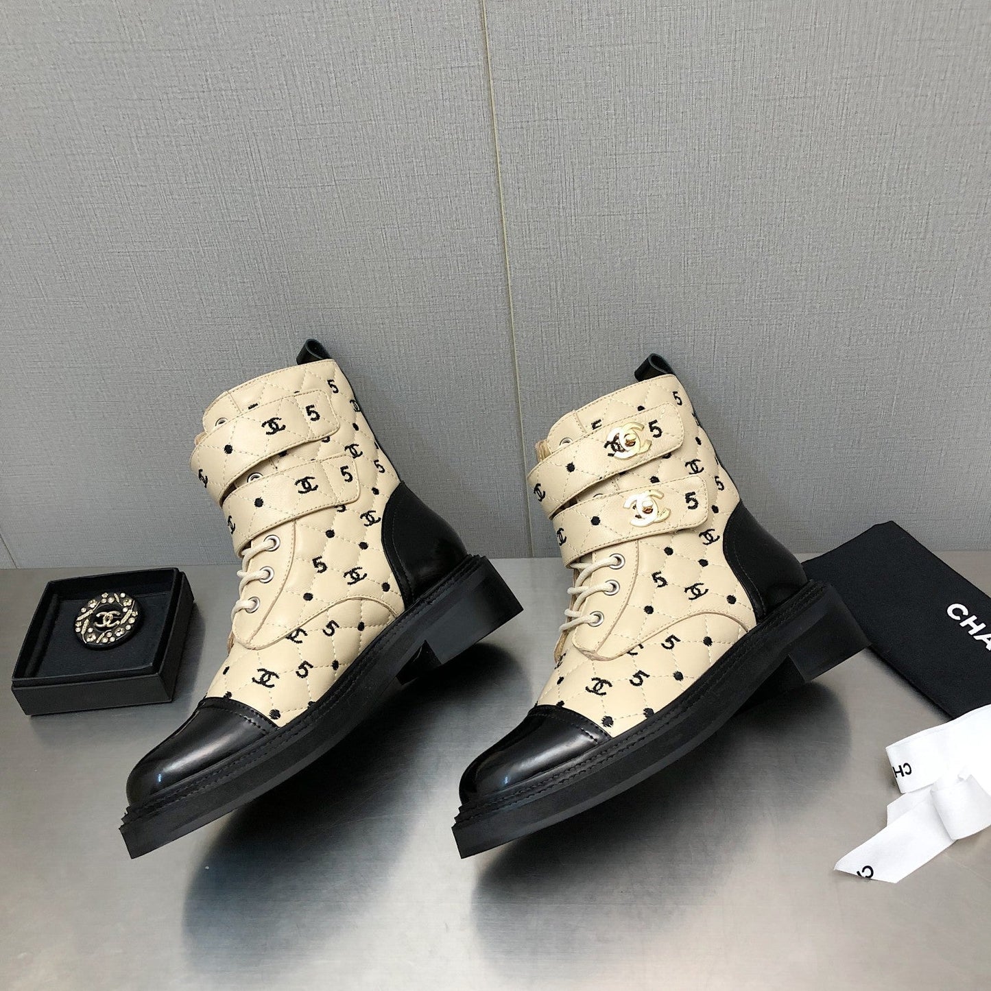 Luxury Shoes Sandals - CHL - 1273