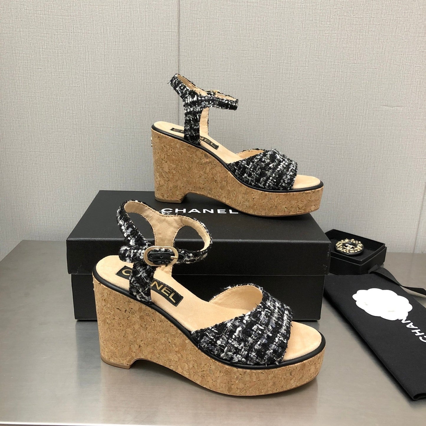 Luxury Shoes Sandals - CHL - 1033