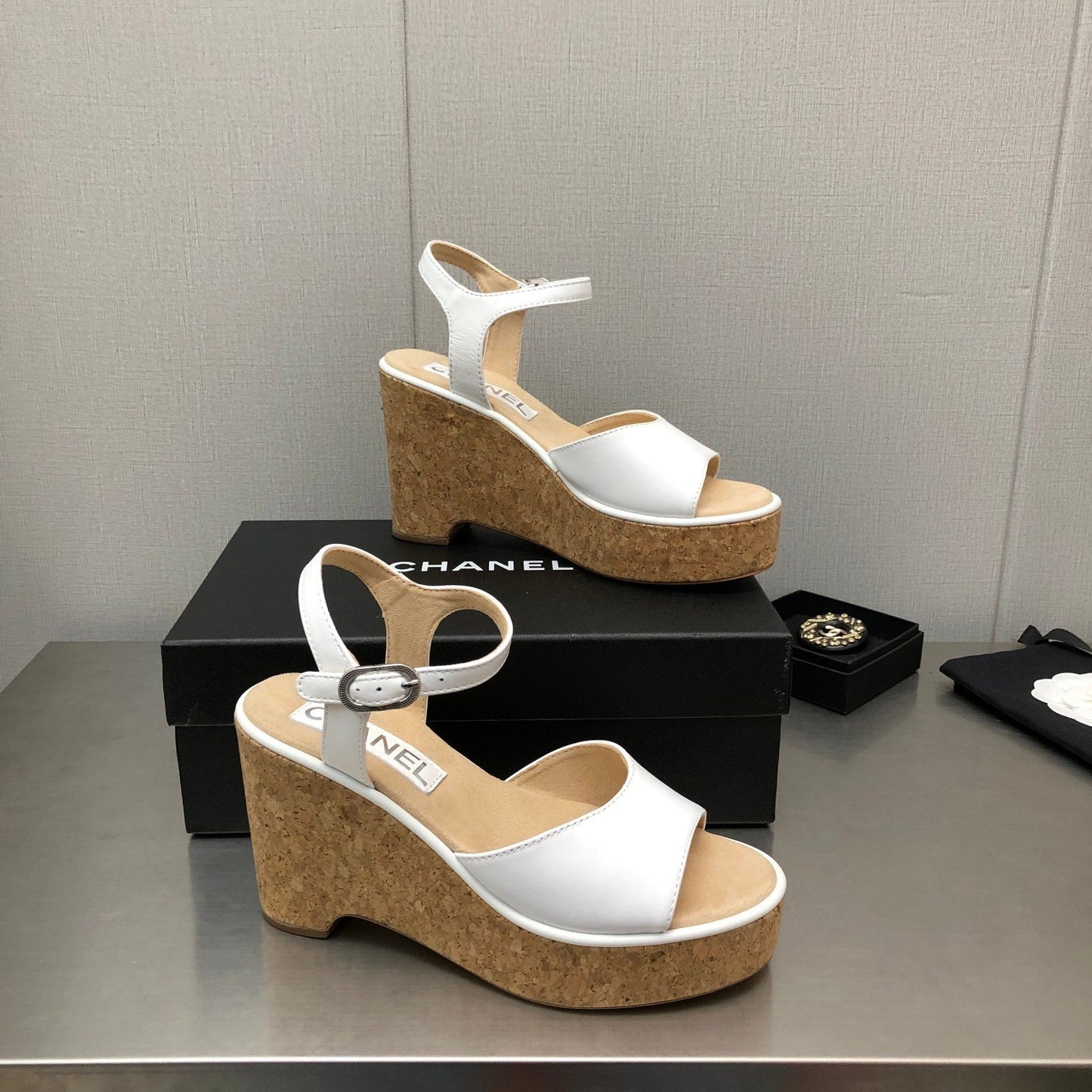 Luxury Shoes Sandals - CHL - 1030