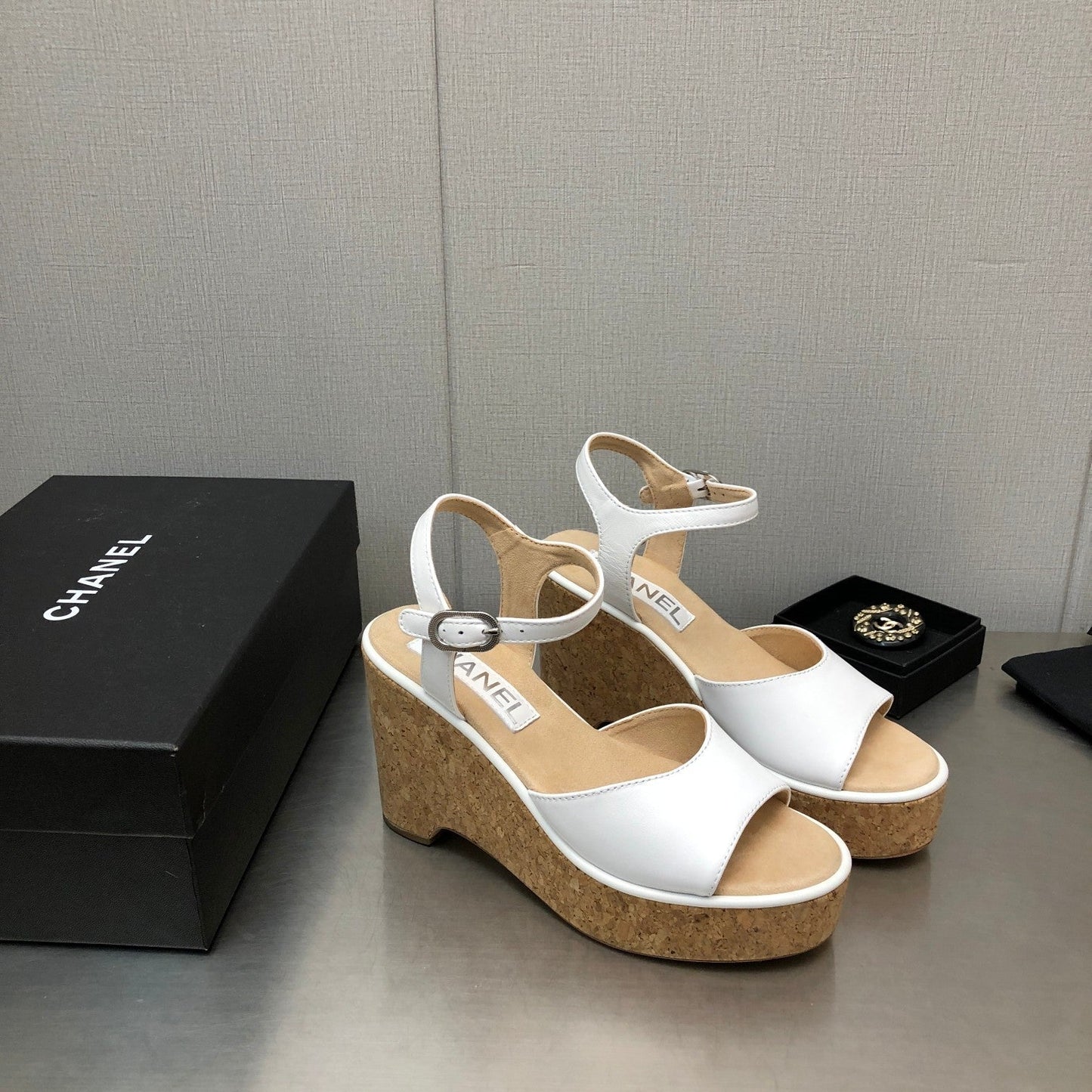 Luxury Shoes Sandals - CHL - 1030