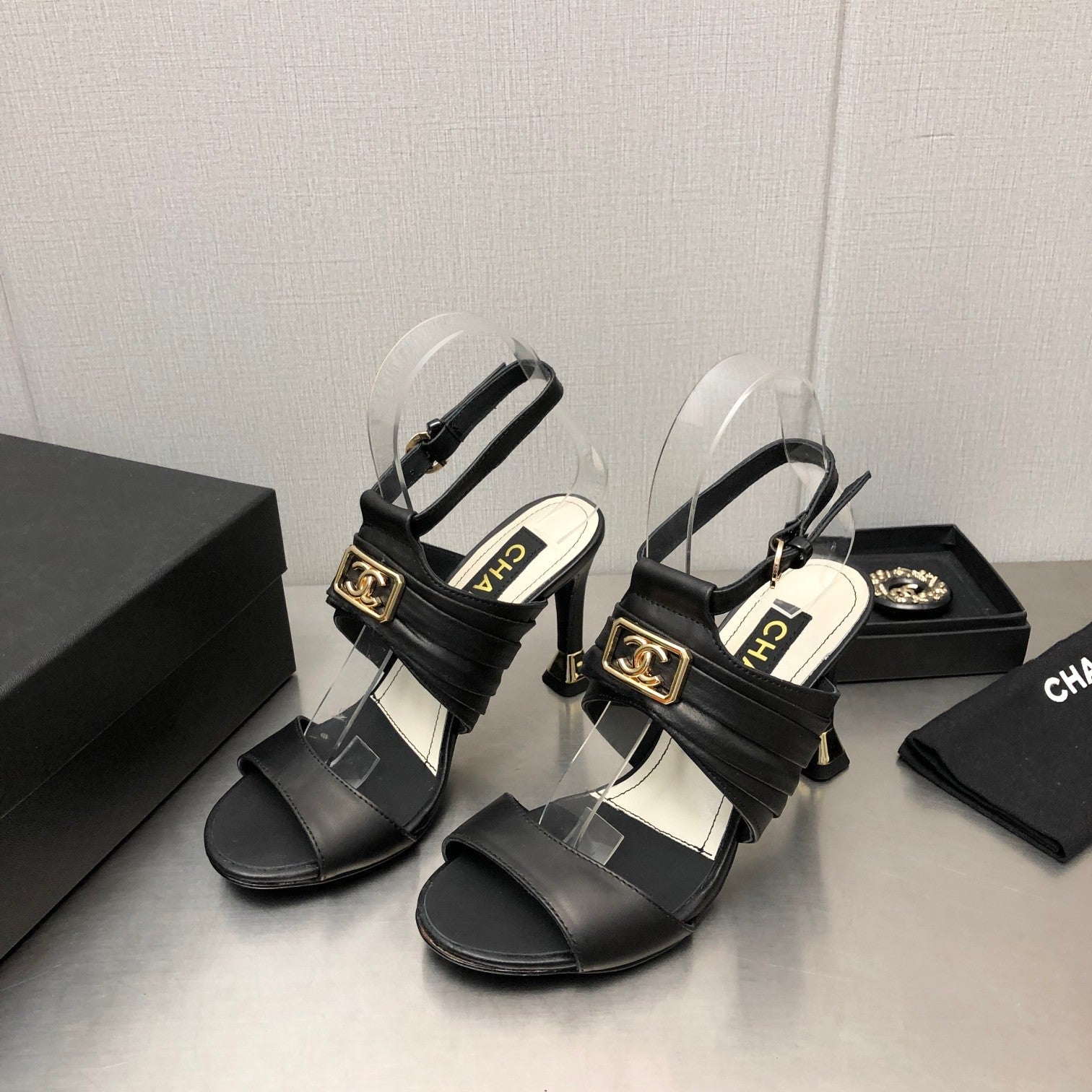 Luxury Shoes Sandals - CHL - 961