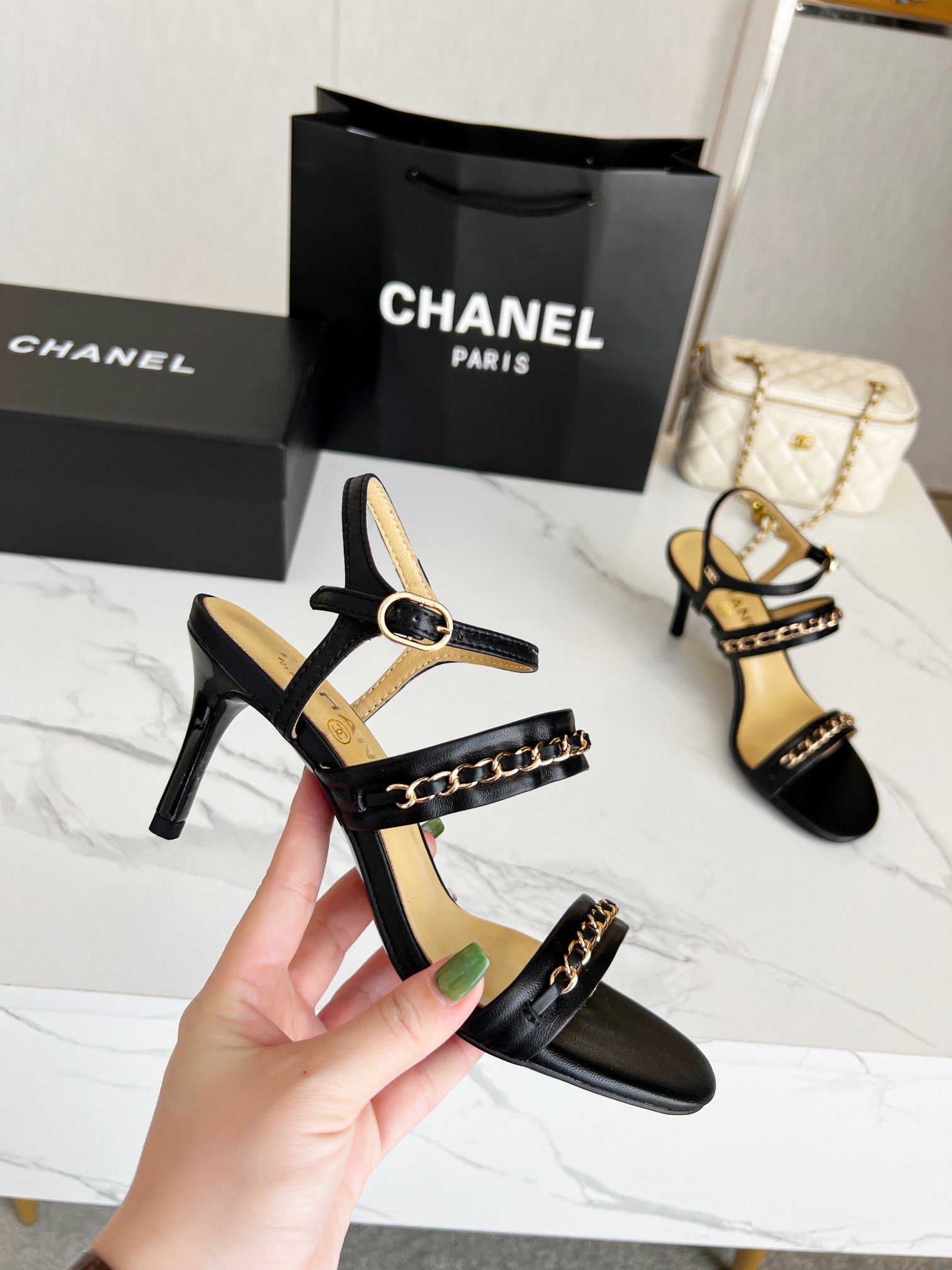 Luxury Shoes Sandals - CHL - 842