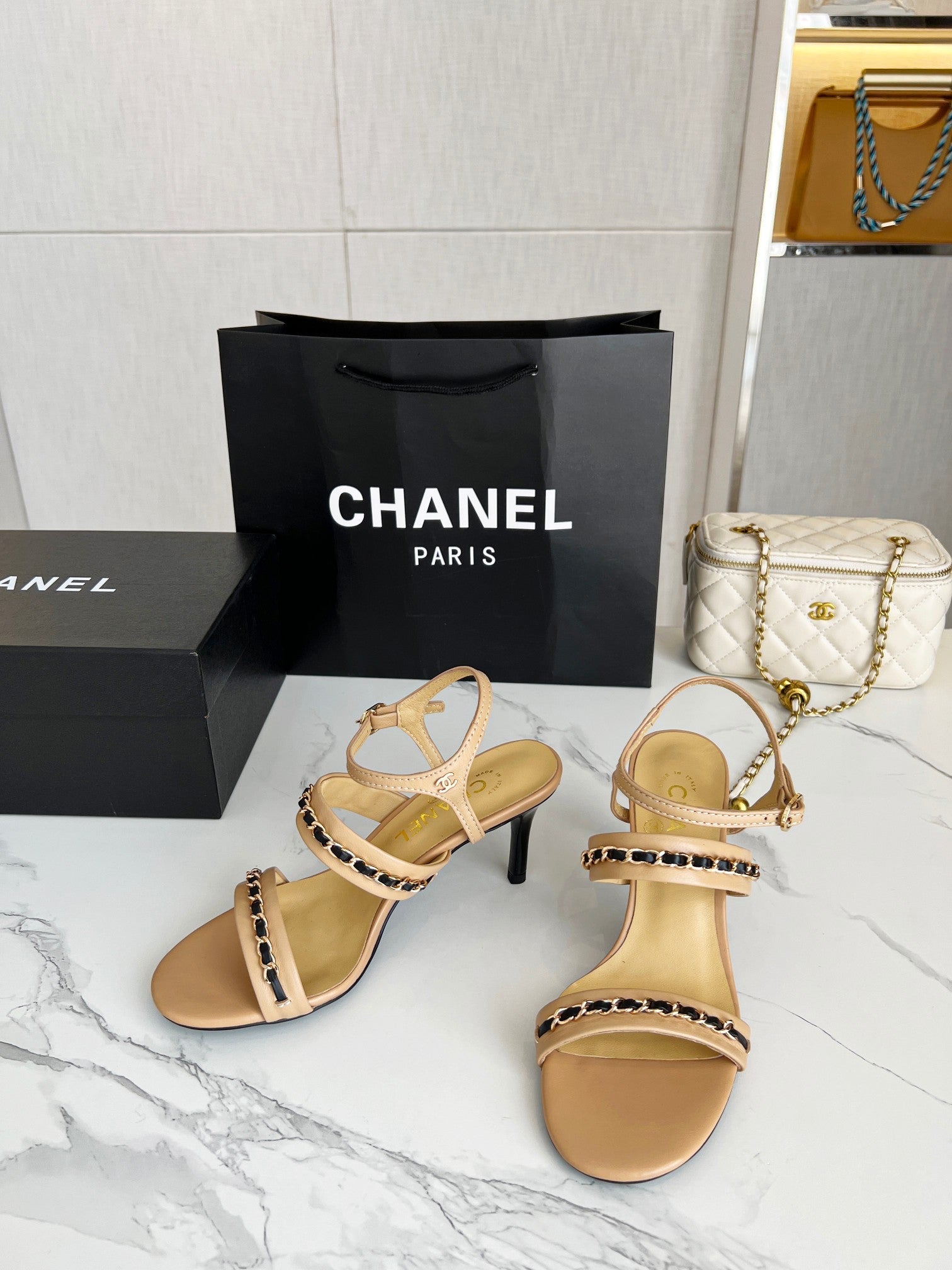 Luxury Shoes Sandals - CHL - 841